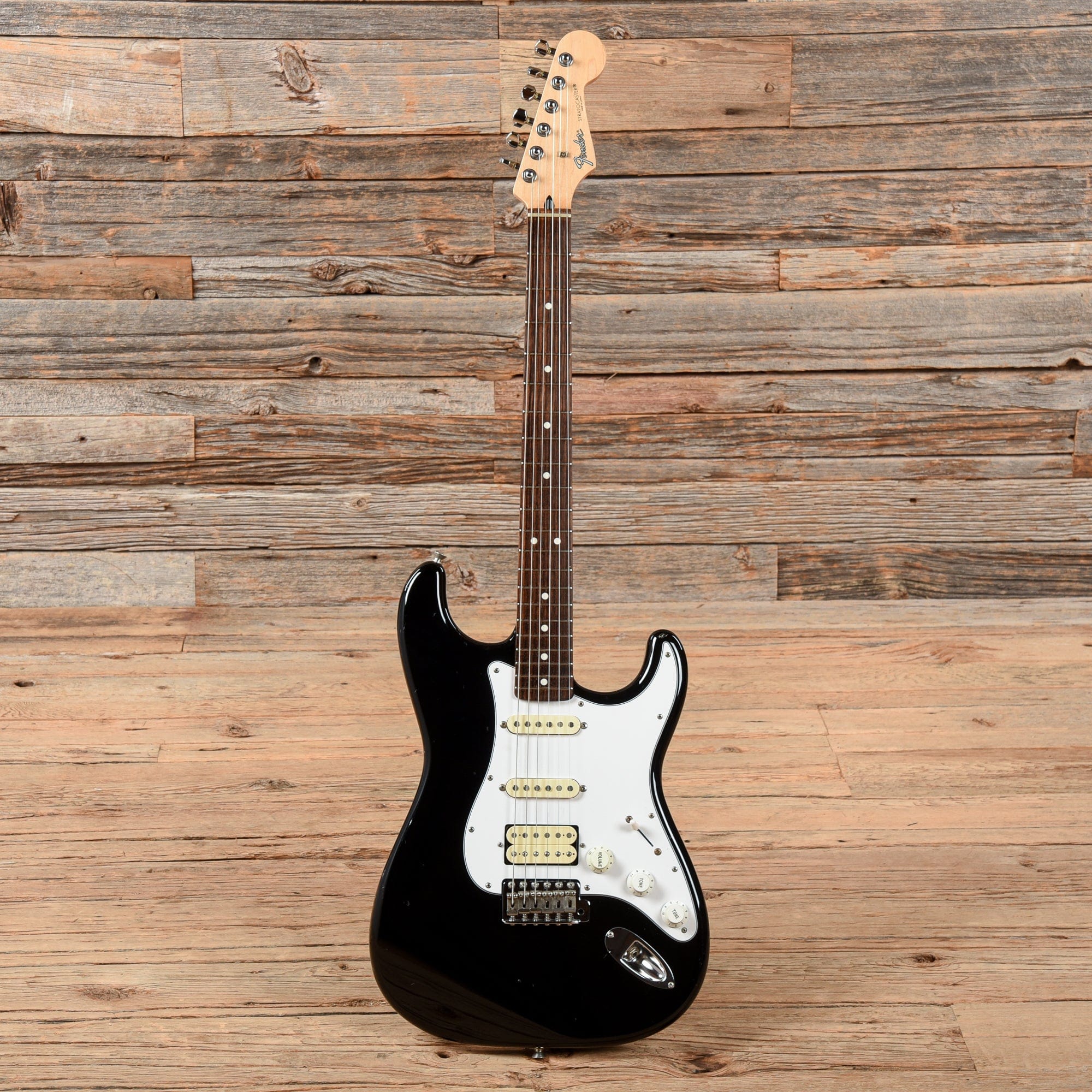 Fender ST-STD Stratocaster HSS Black – Chicago Music Exchange