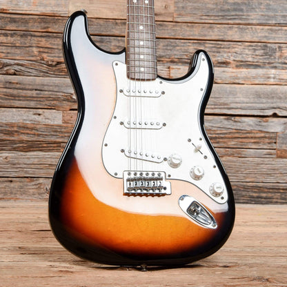 Fender Standard Stratocaster Brown Sunburst 2001 Electric Guitars / Solid Body