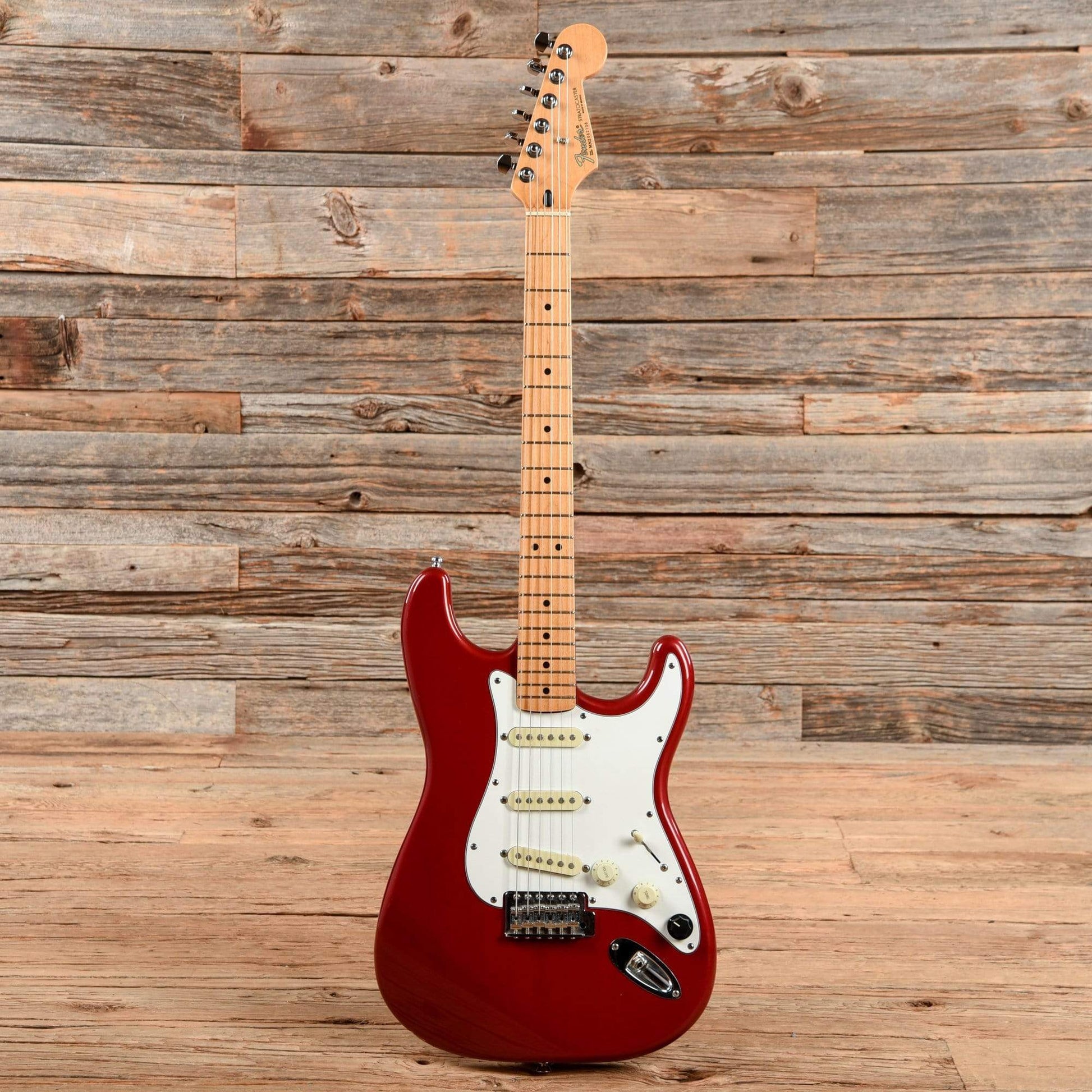 Fender Standard Stratocaster Candy Apple Red 1992 Electric Guitars / Solid Body