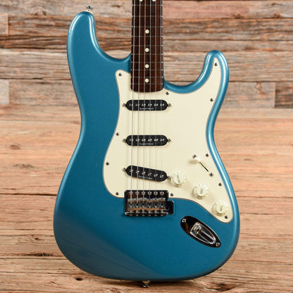 Fender Standard Stratocaster Lake Placid Blue 1992 Electric Guitars / Solid Body