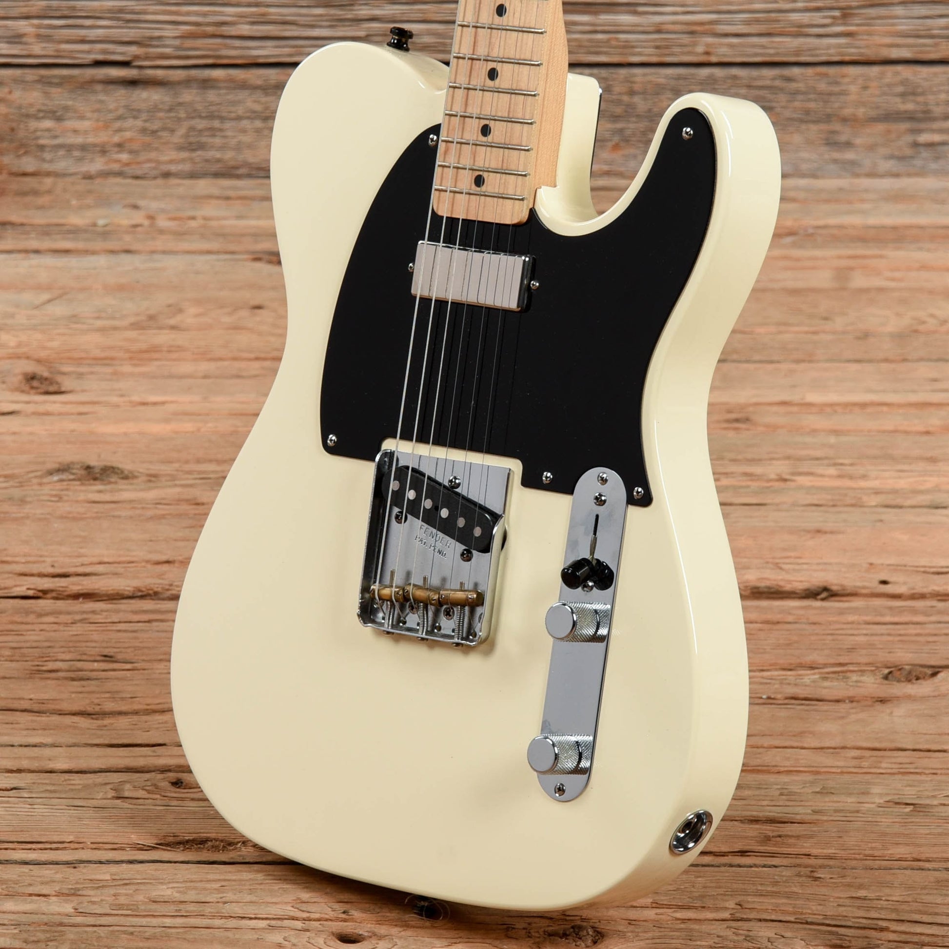 Fender Standard Telecaster Arctic White 2004 Electric Guitars / Solid Body