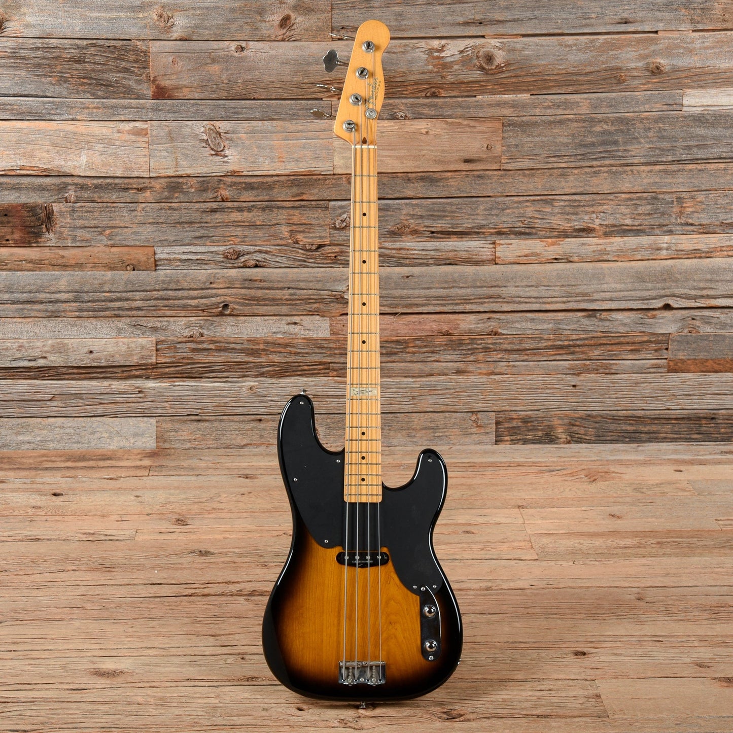 Fender Sting Artist Series Signature Precision Bass MIJ Sunburst Electric Guitars / Solid Body