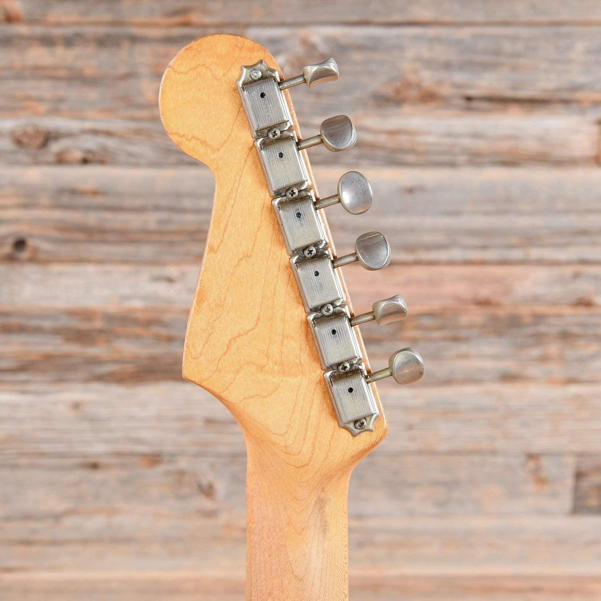 Fender Stratocaster Sunburst 1965 Electric Guitars / Solid Body