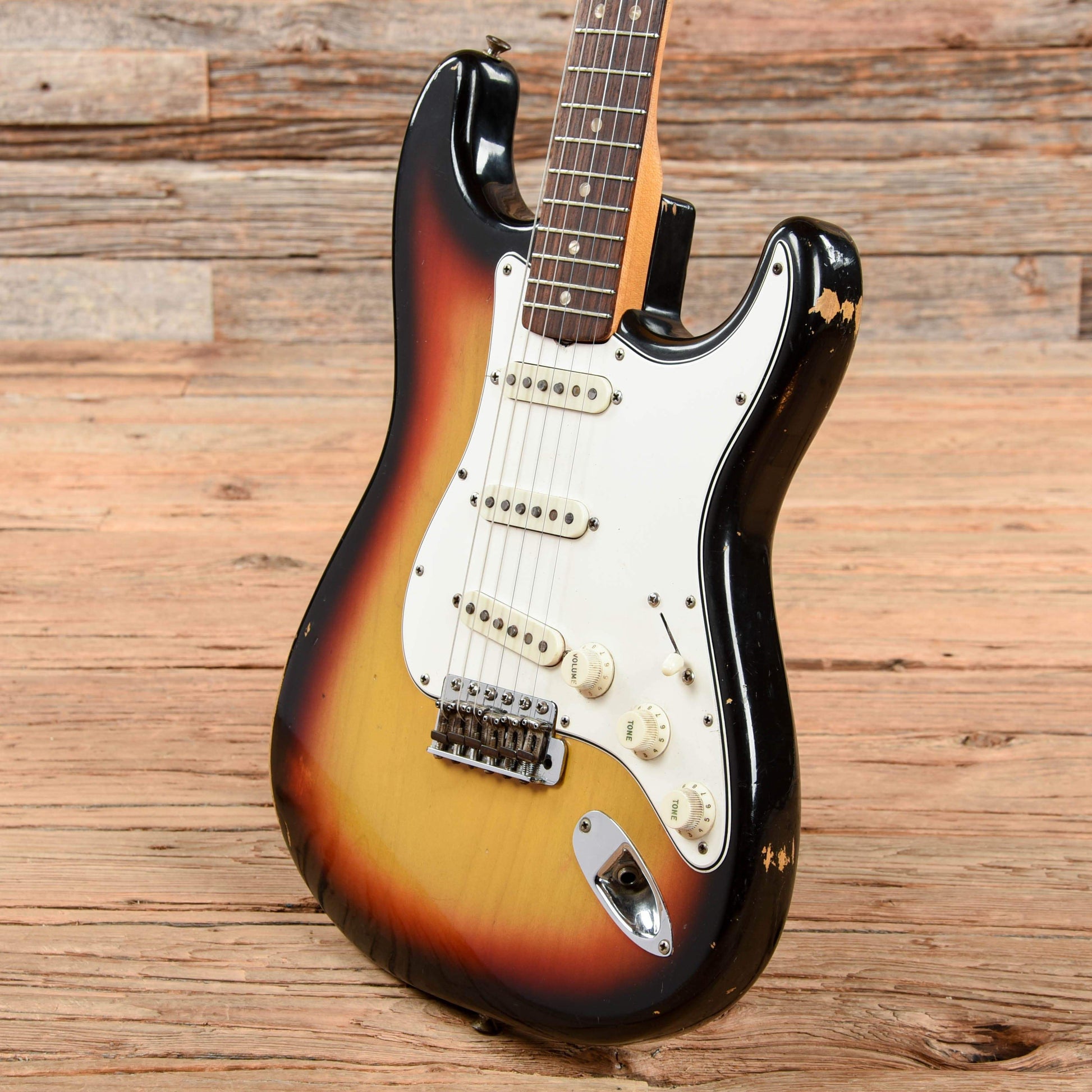 Fender Stratocaster Sunburst 1966 Electric Guitars / Solid Body