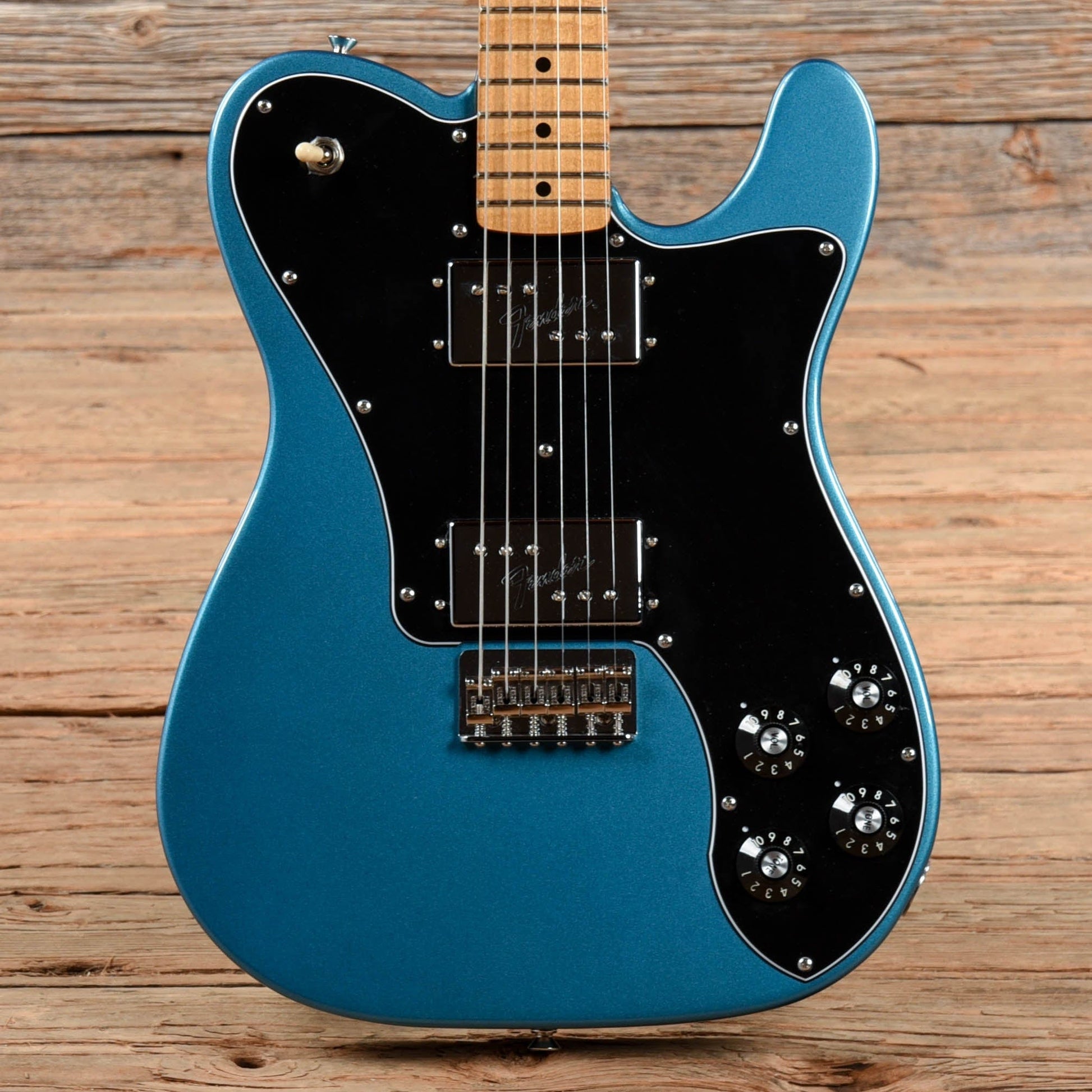 Fender Vintera '70s Telecaster Deluxe Lake Placid Blue w/3-Ply Black Pickguard Electric Guitars / Solid Body