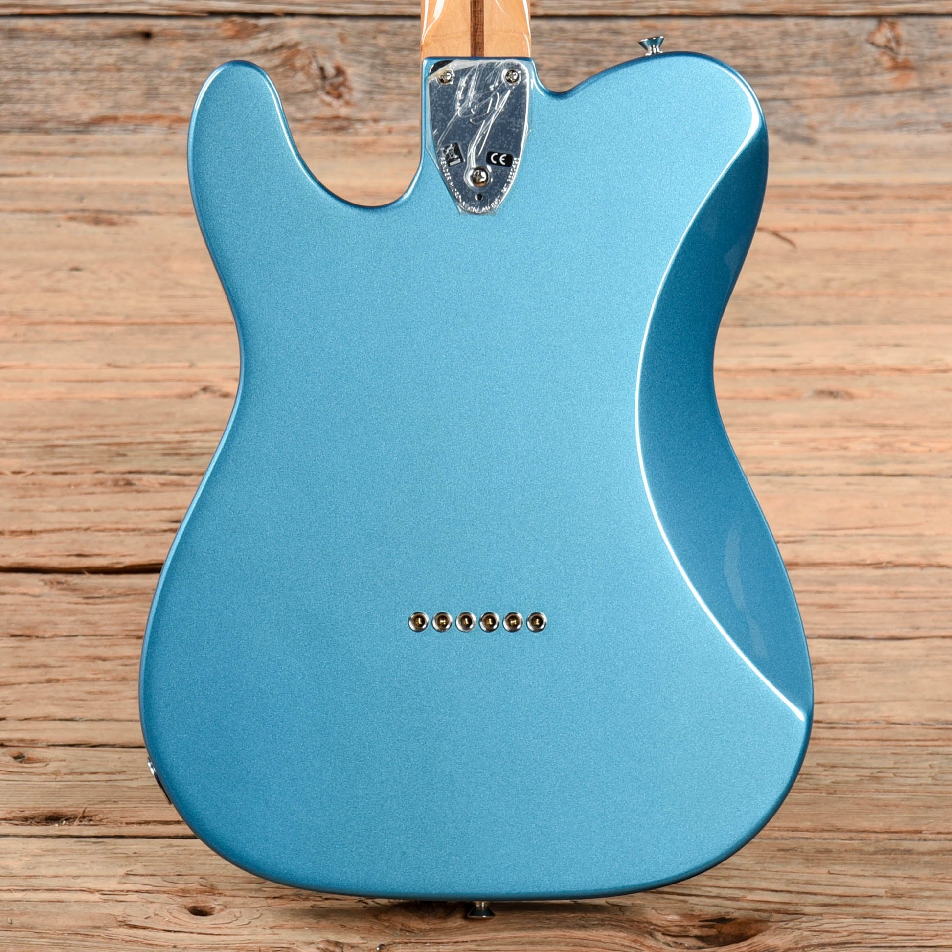 Fender Vintera '70s Telecaster Deluxe Lake Placid Blue w/3-Ply Black Pickguard Electric Guitars / Solid Body