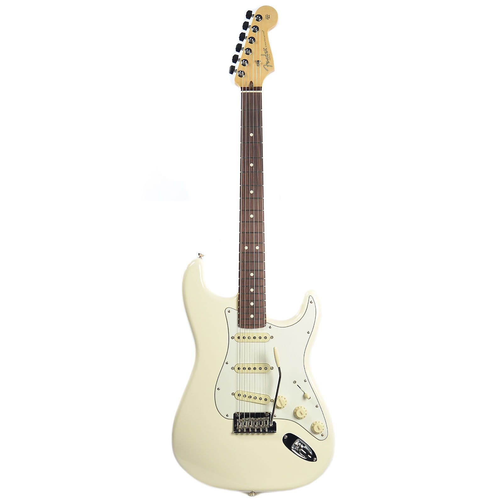 Fender American Pro Stratocaster RW Olympic White w/Parchment Pickguard & Hardshell Case