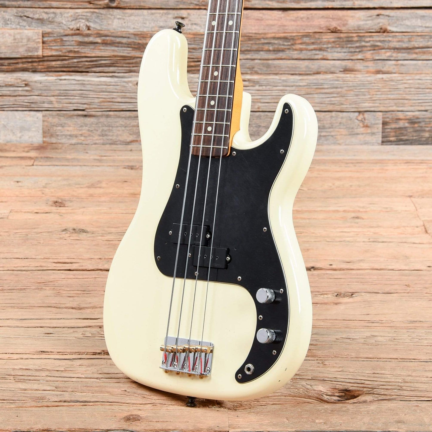 Fernandes Power Bass White Bass Guitars / 4-String