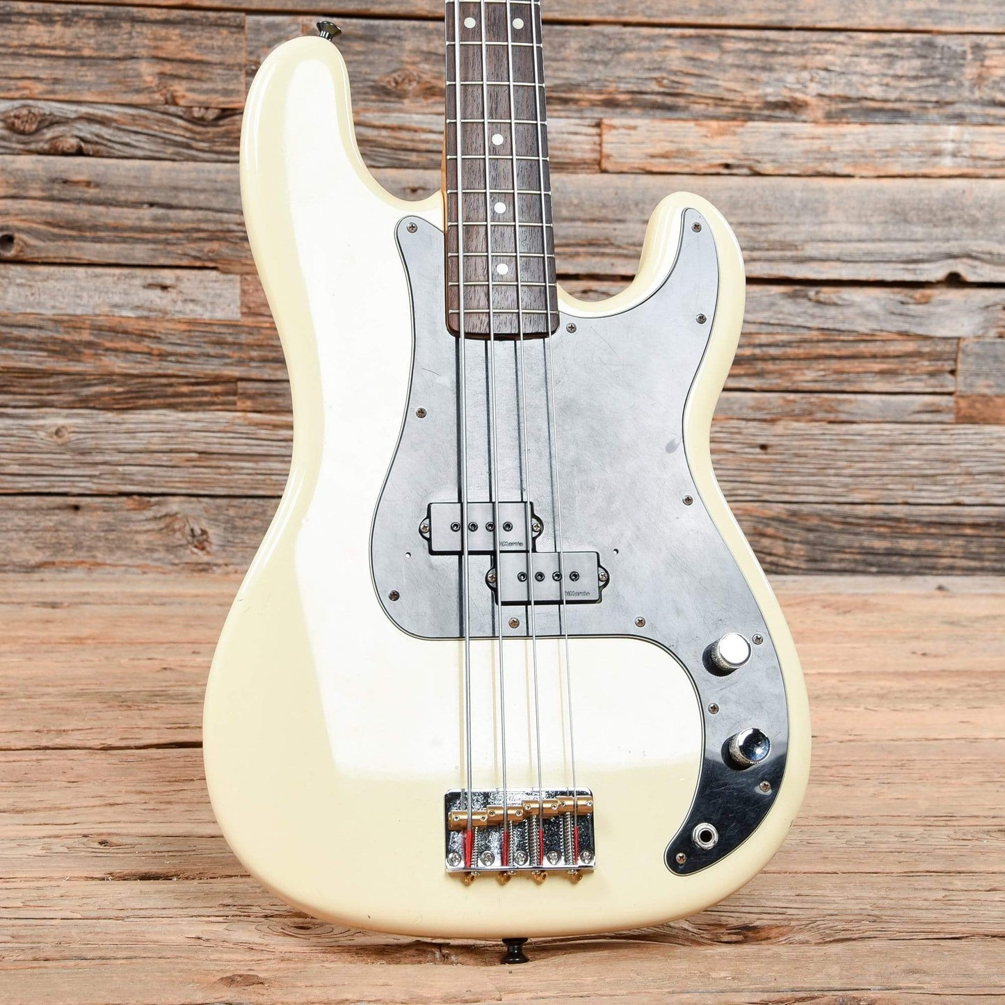 Fernandes Power Bass White Bass Guitars / 4-String