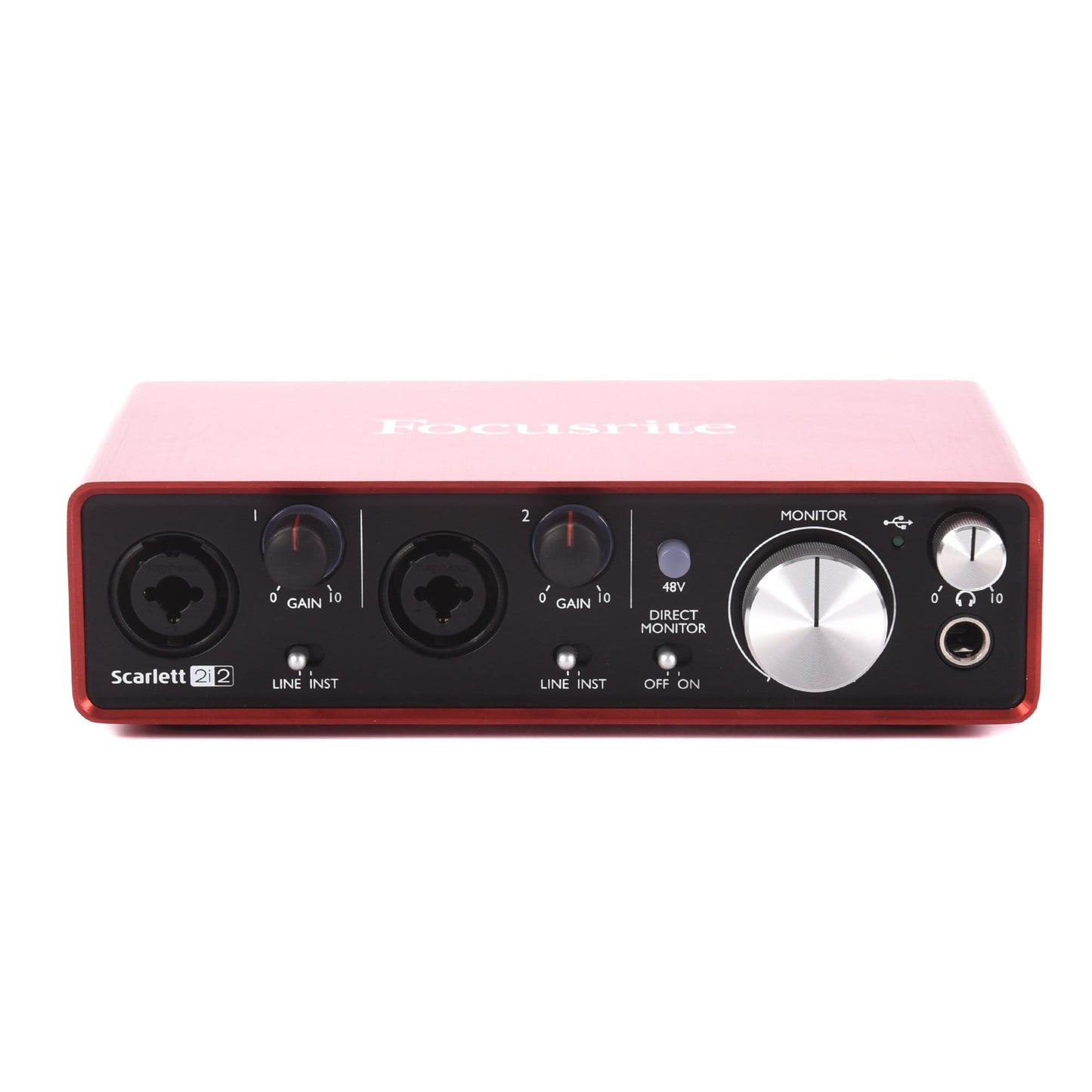 Focusrite Scarlett 2i2 USB Audio Interface Pack w/Headphones Mic & XLR Cable Pro Audio / Interfaces