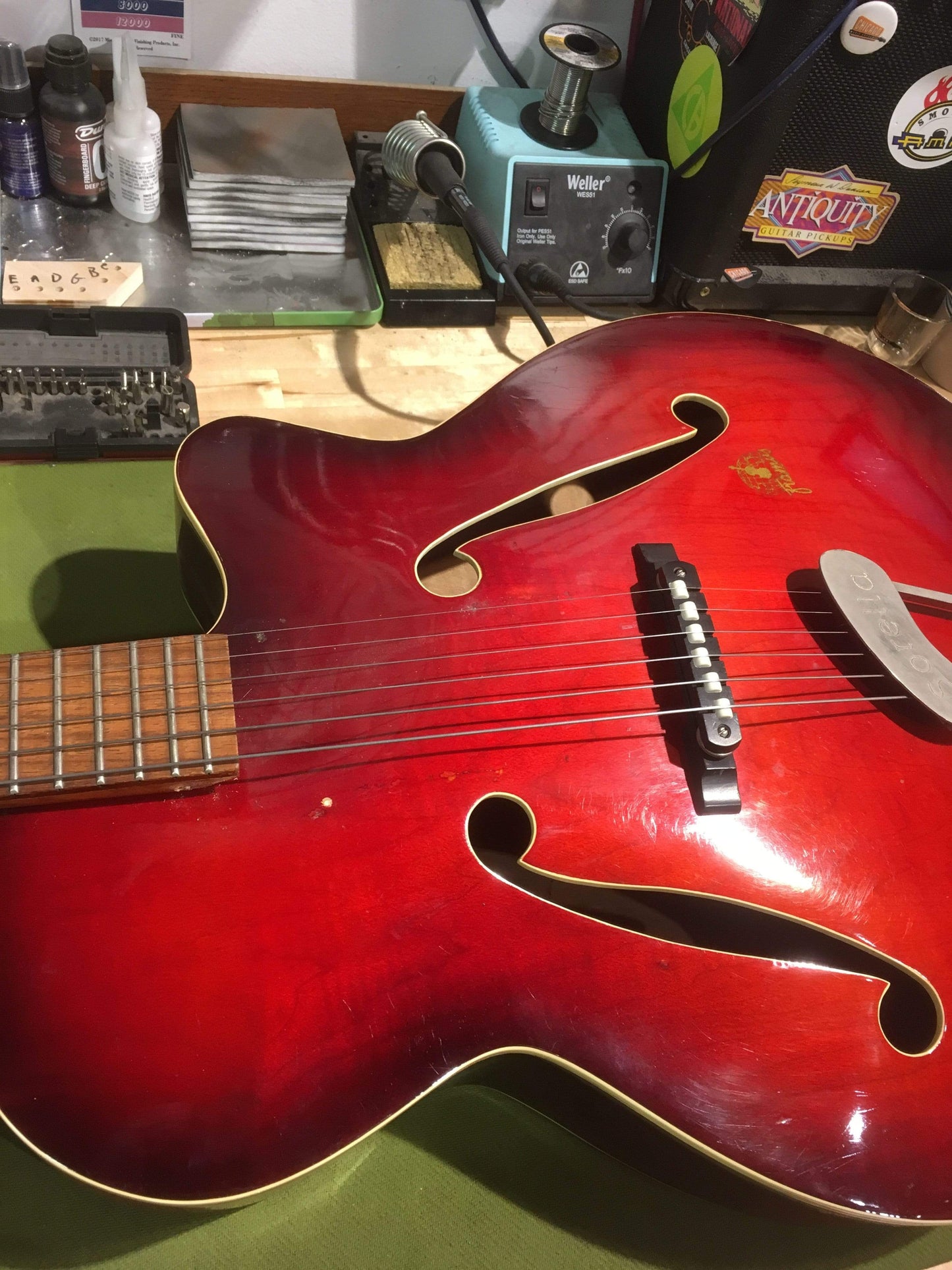 Framus Sorella Red Burst 1960s Electric Guitars / Hollow Body