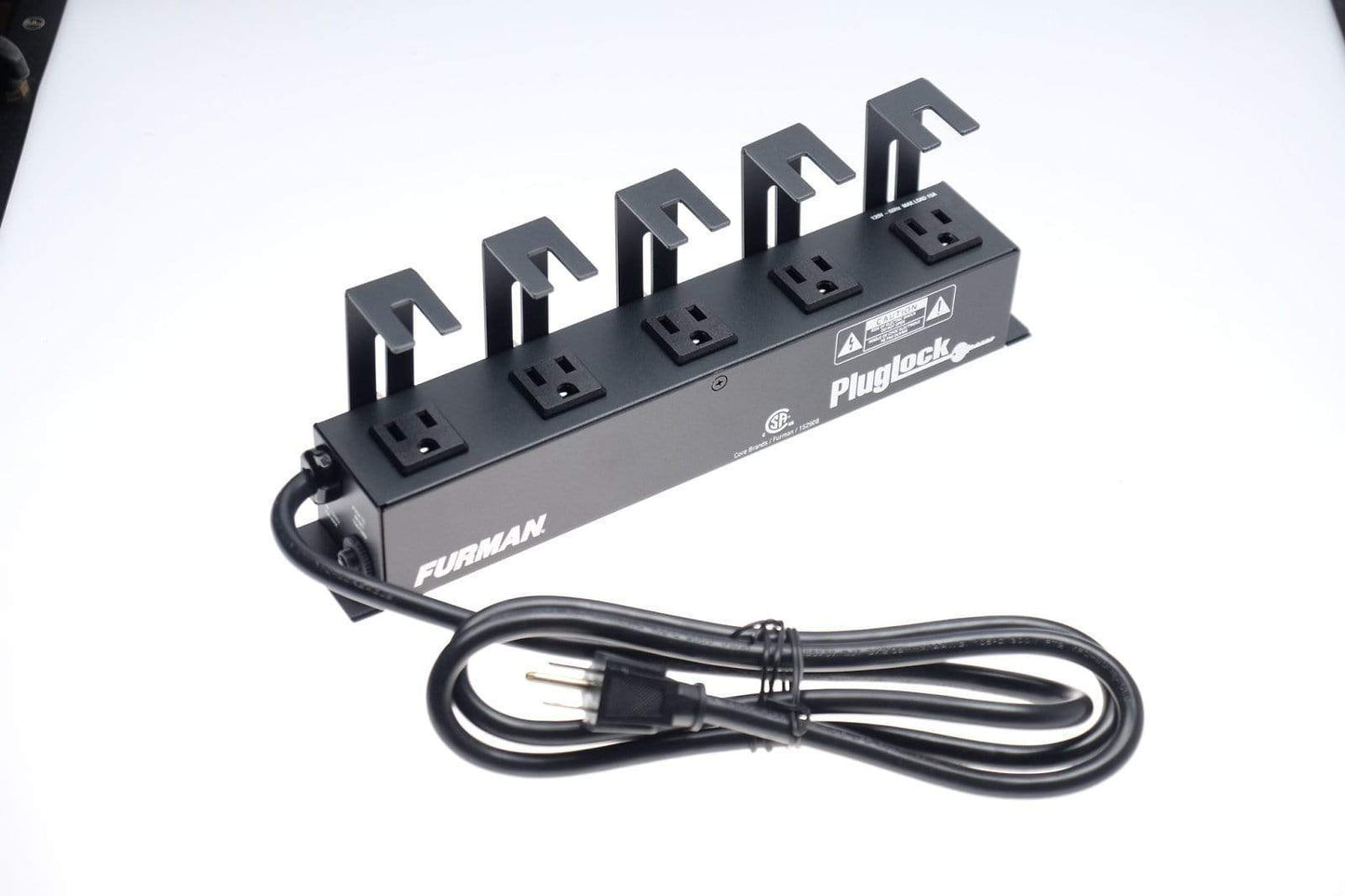 Furman PlugLock 5-Outlet Circuit-Breaker Protected Locking Outlet Strip Home Audio / Power Distribution and Conditioning