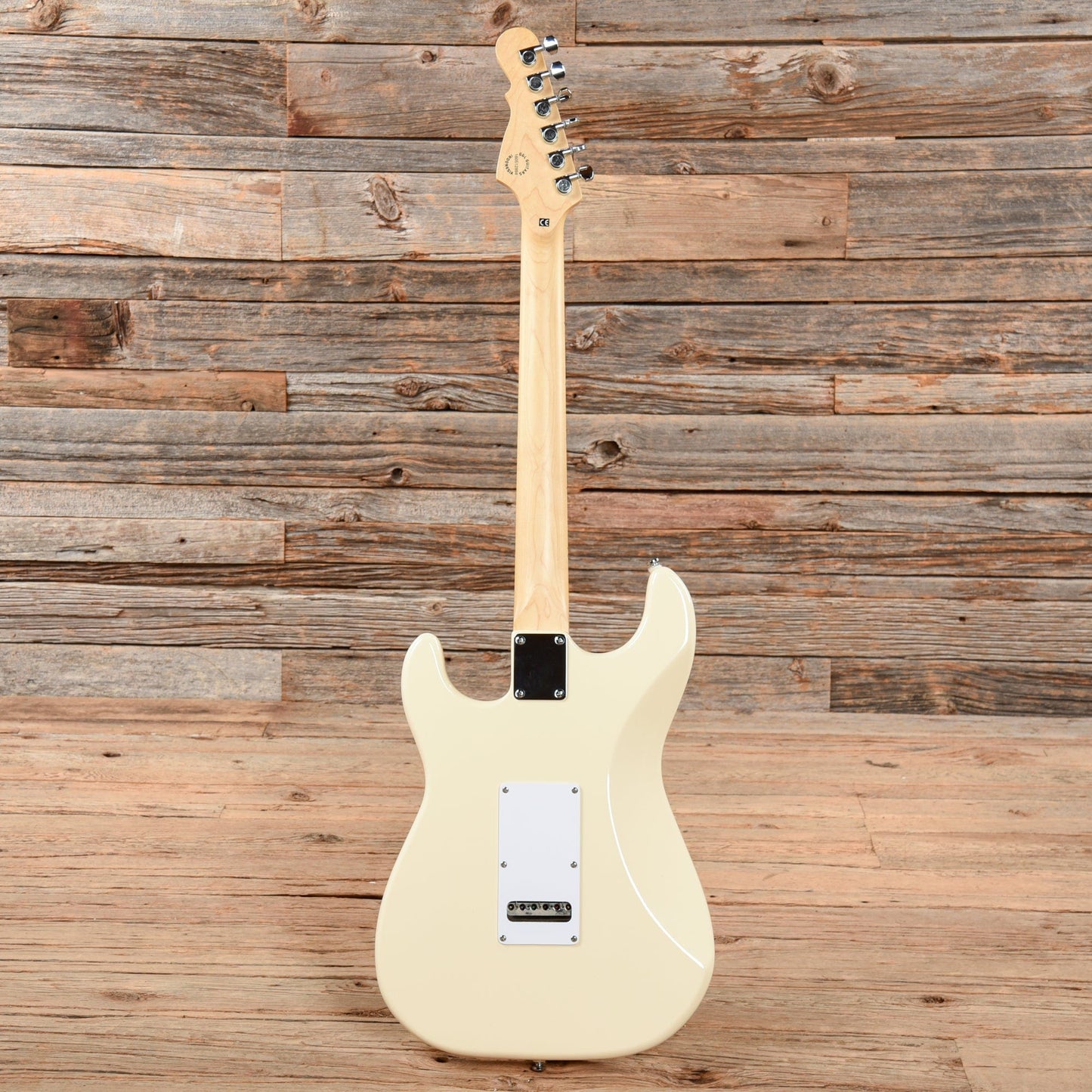 G&L Tribute Legacy Olympic White 2016 Electric Guitars / Solid Body