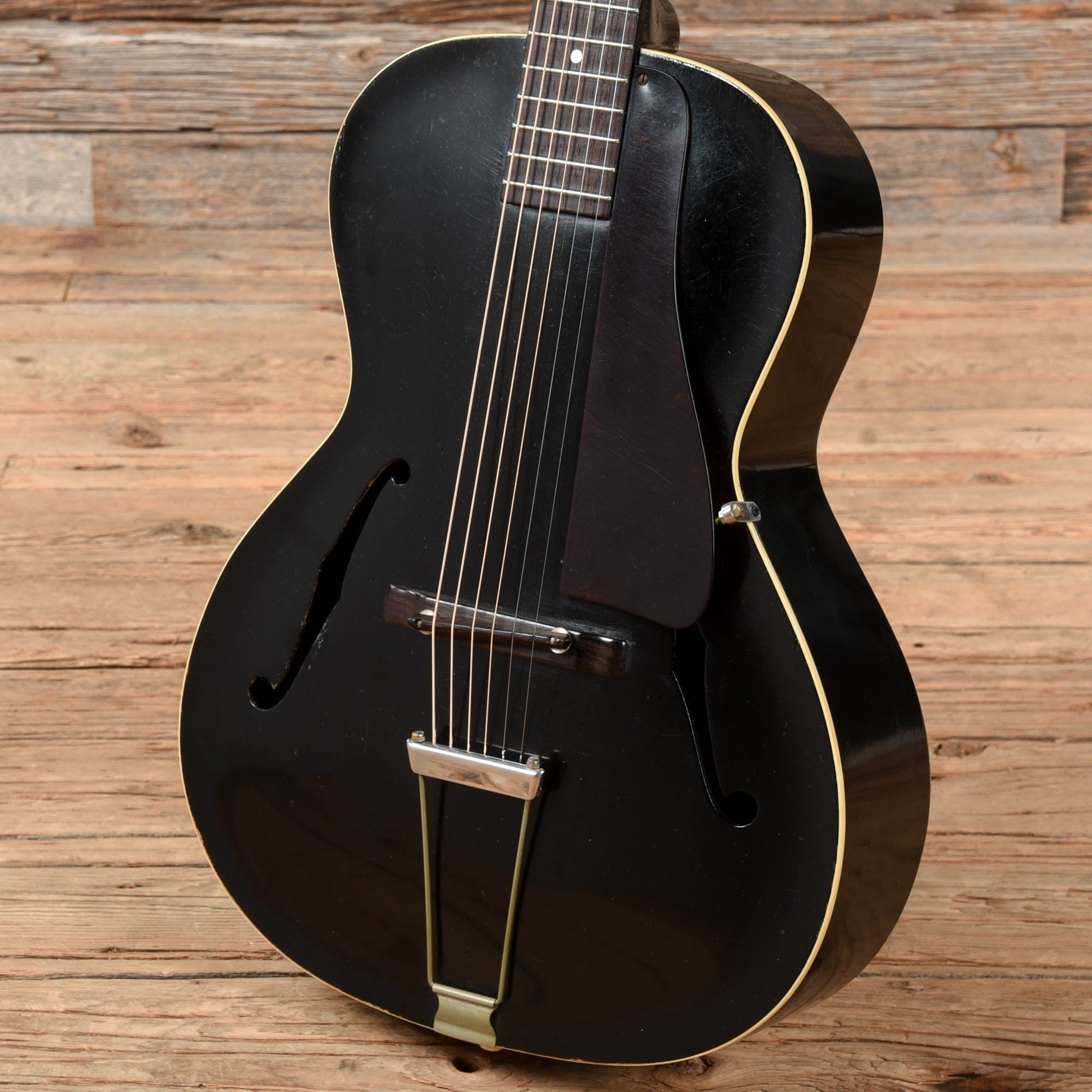 Gibson L30 Black 1943 Acoustic Guitars / Archtop