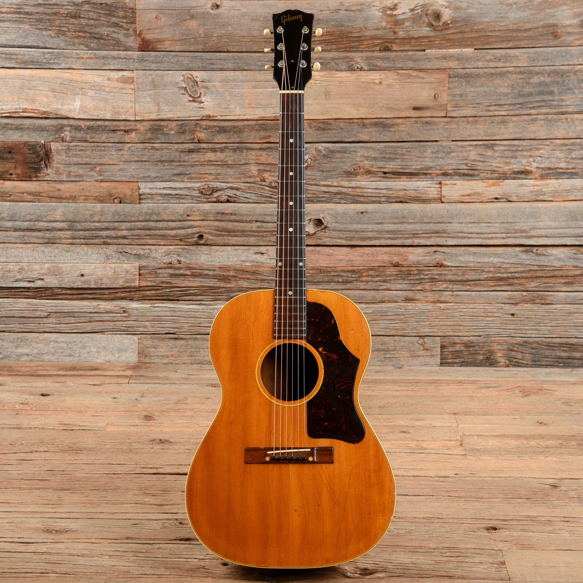 Gibson LG-3 Natural 1957 – Chicago Music Exchange