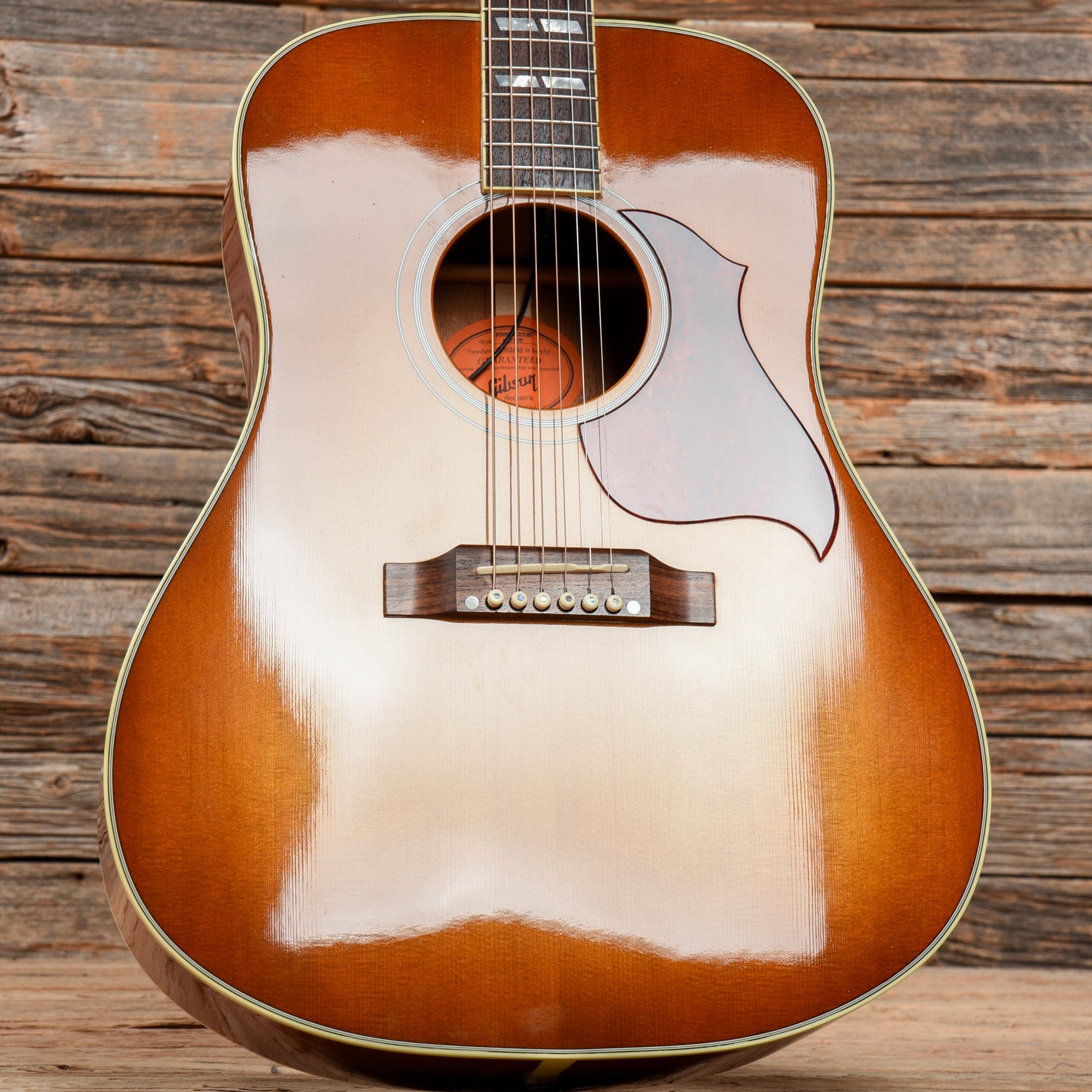 Gibson Hummingbird Artist Sunburst 2011 – Chicago Music Exchange