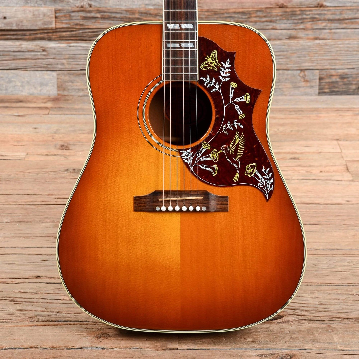 Gibson Hummingbird Sunburst 2004 Acoustic Guitars / Dreadnought