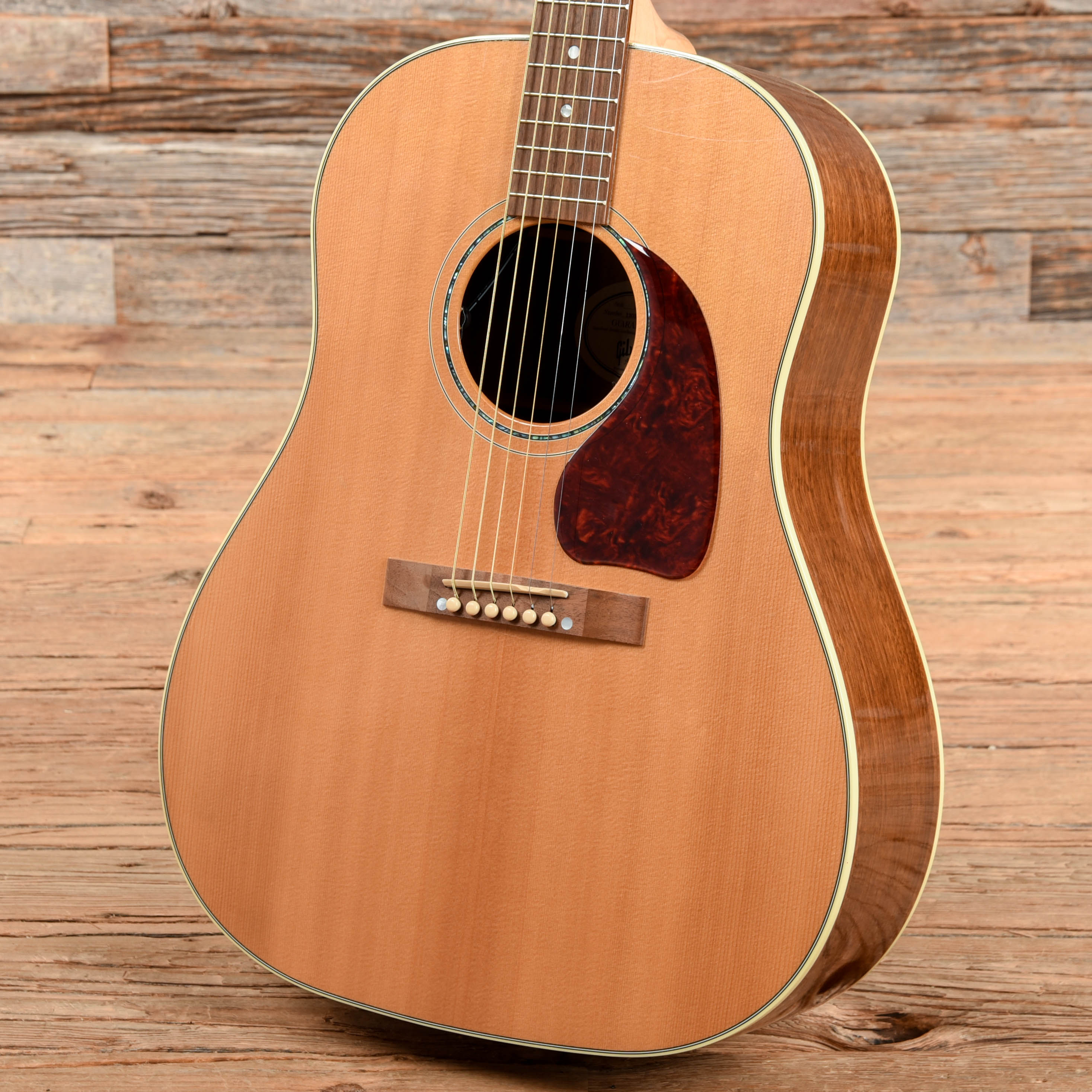 Gibson J-15 Natural 2016 – Chicago Music Exchange