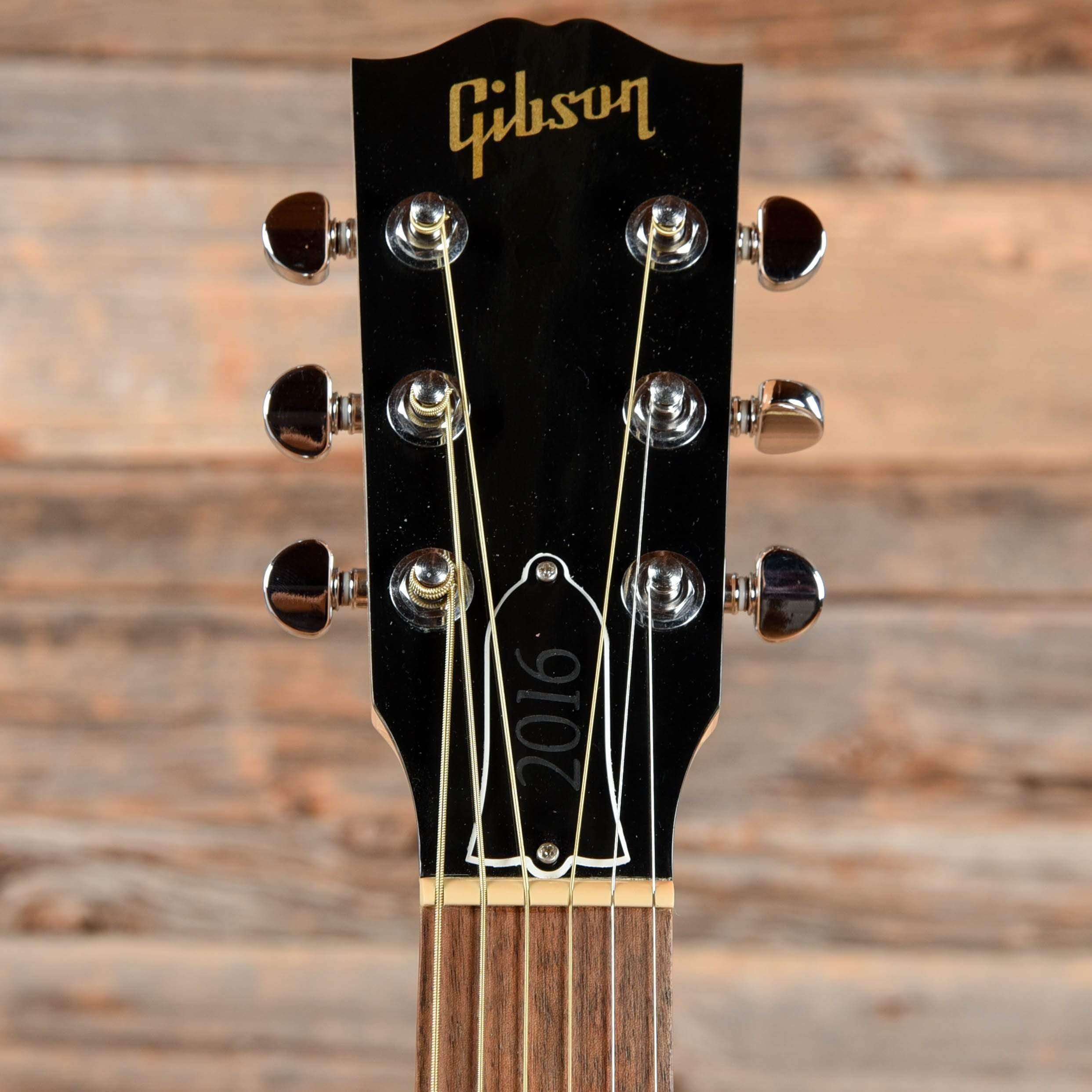 Gibson J-15 Natural 2016 – Chicago Music Exchange