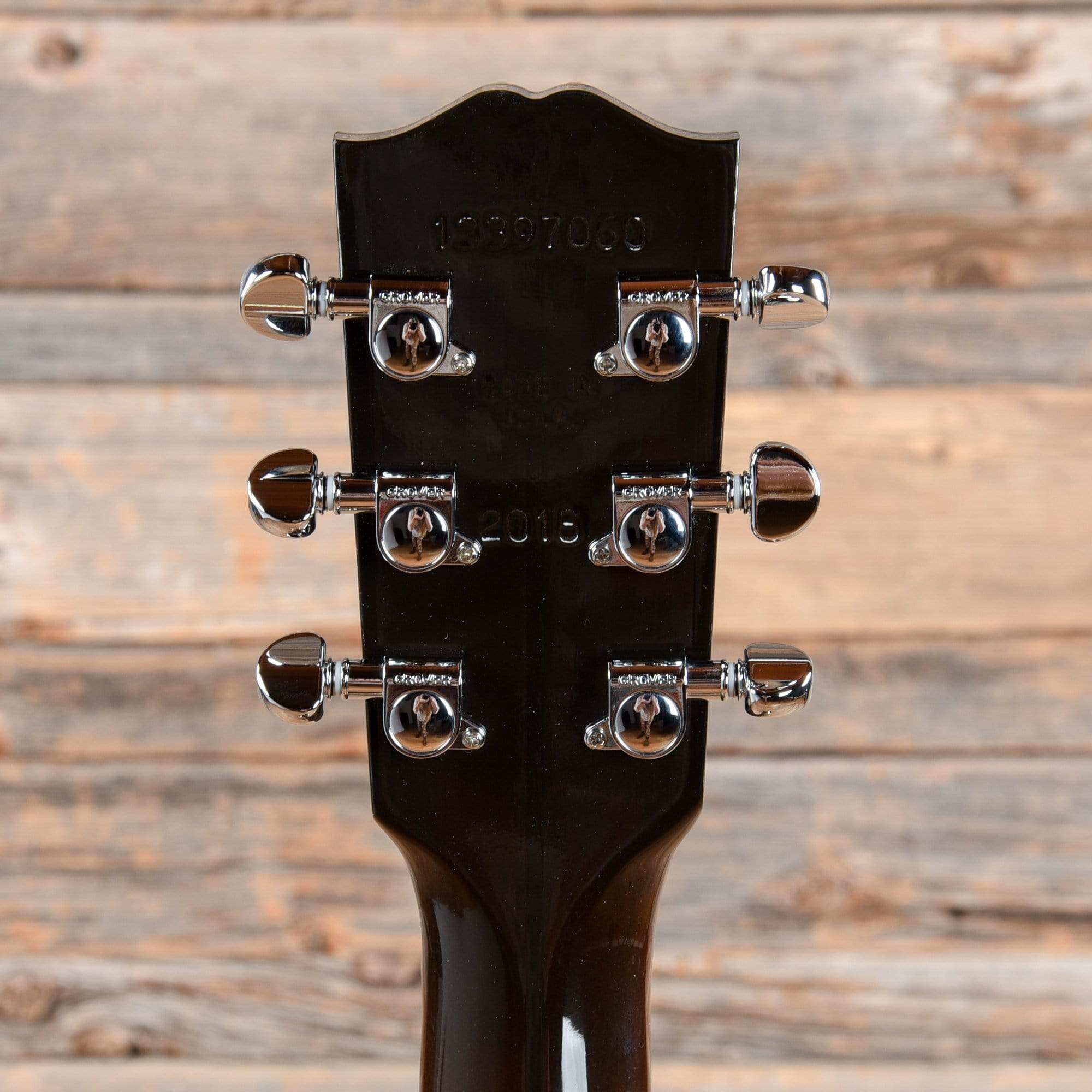 Gibson J-15 Walnut Burst 2018 – Chicago Music Exchange