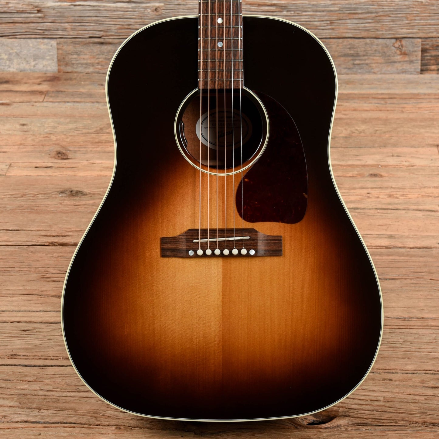 Gibson J-45 Standard Sunburst 2022 Acoustic Guitars / Dreadnought