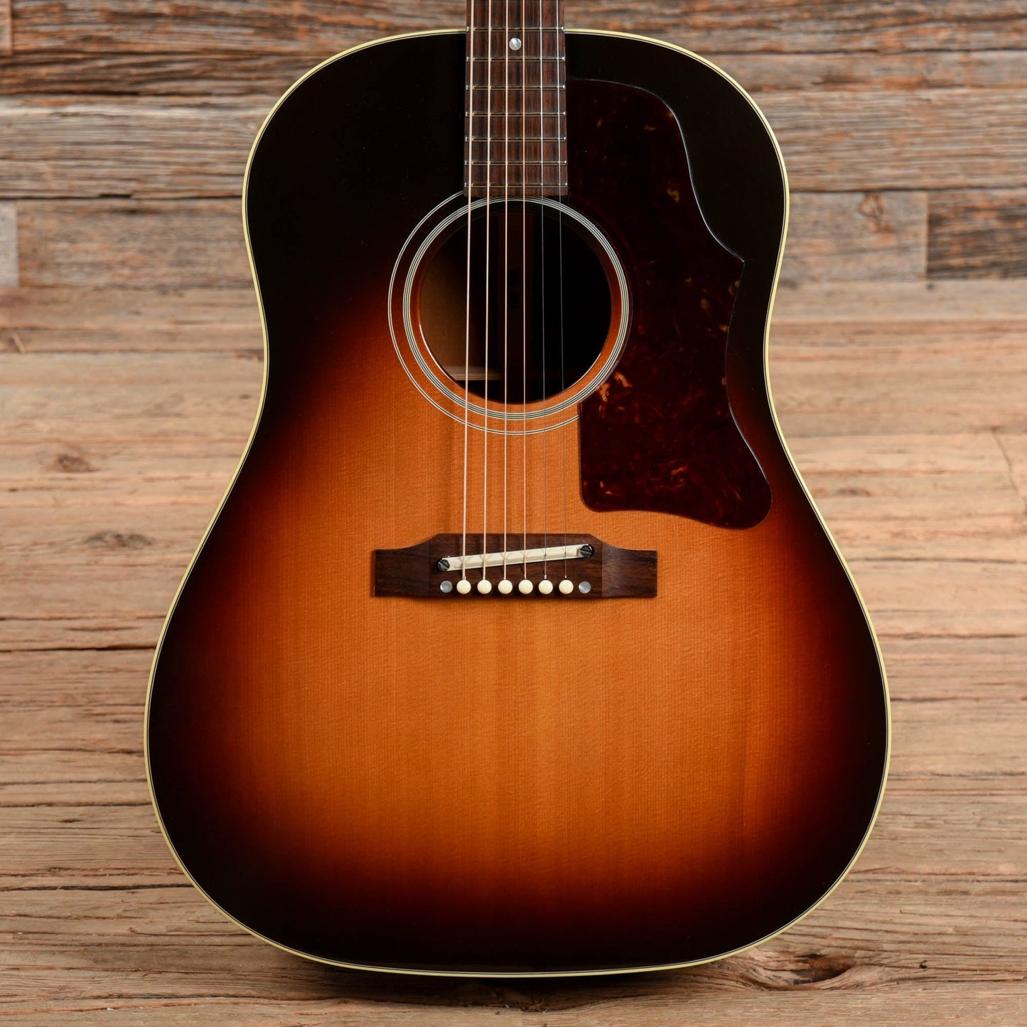 Gibson Montana J-45 1967 Vintage Sunburst 2015 Acoustic Guitars / Dreadnought