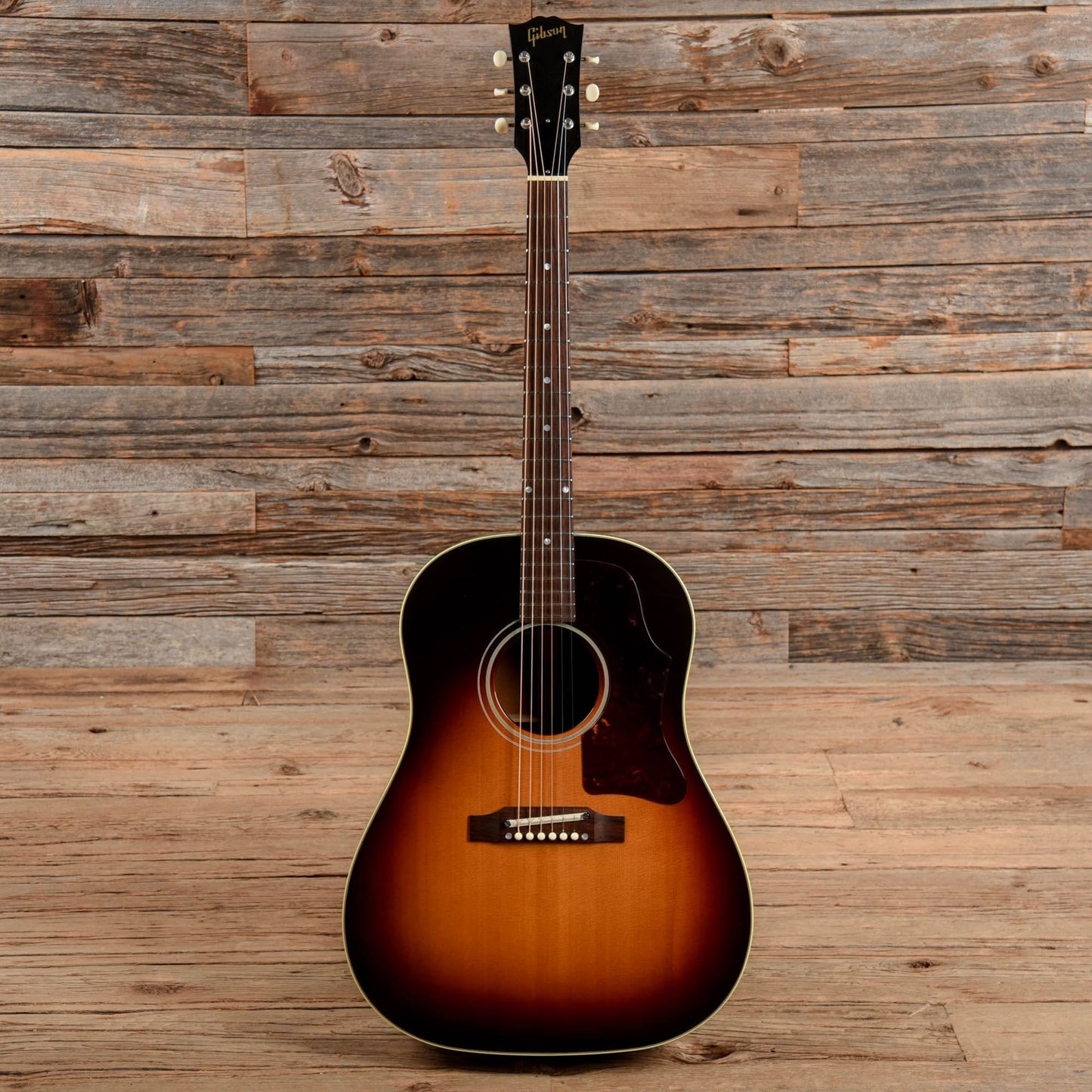 Gibson Montana J-45 1967 Vintage Sunburst 2015 Acoustic Guitars / Dreadnought