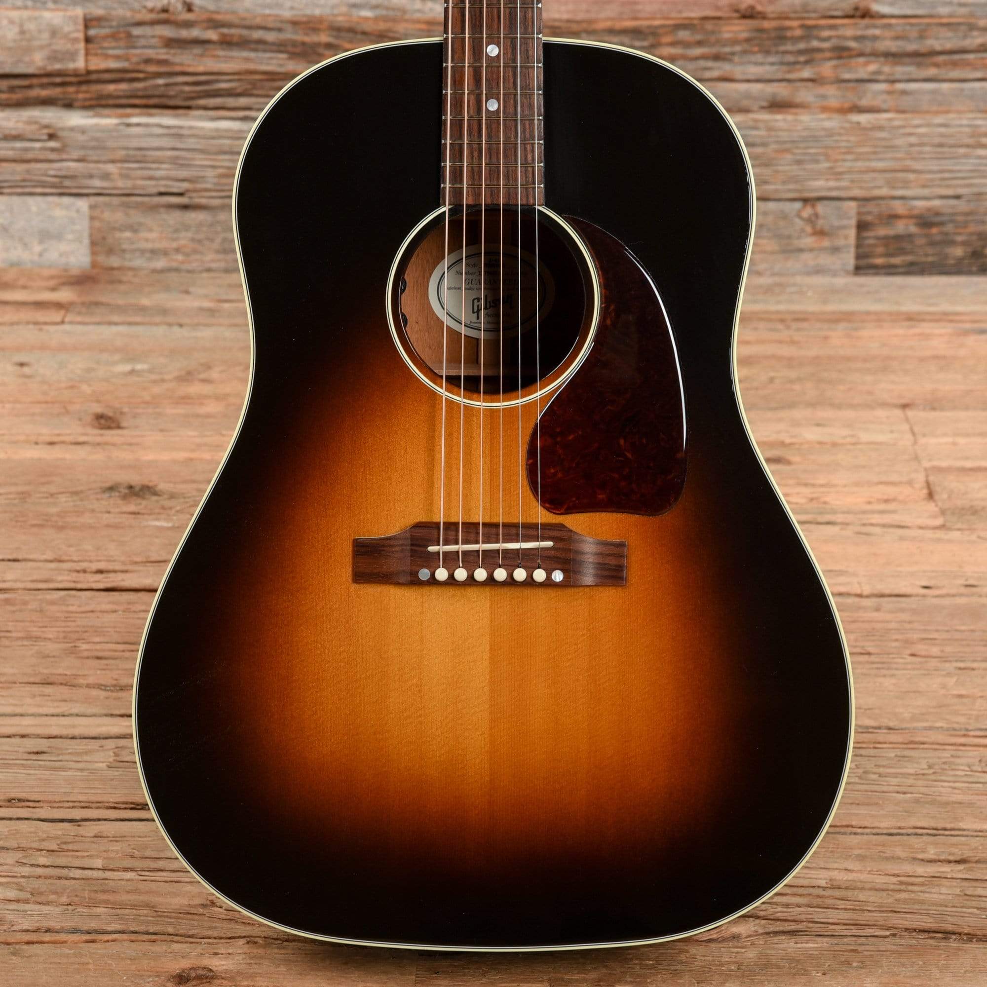 Gibson Montana J-45 Standard Sunburst 2016 – Chicago Music Exchange