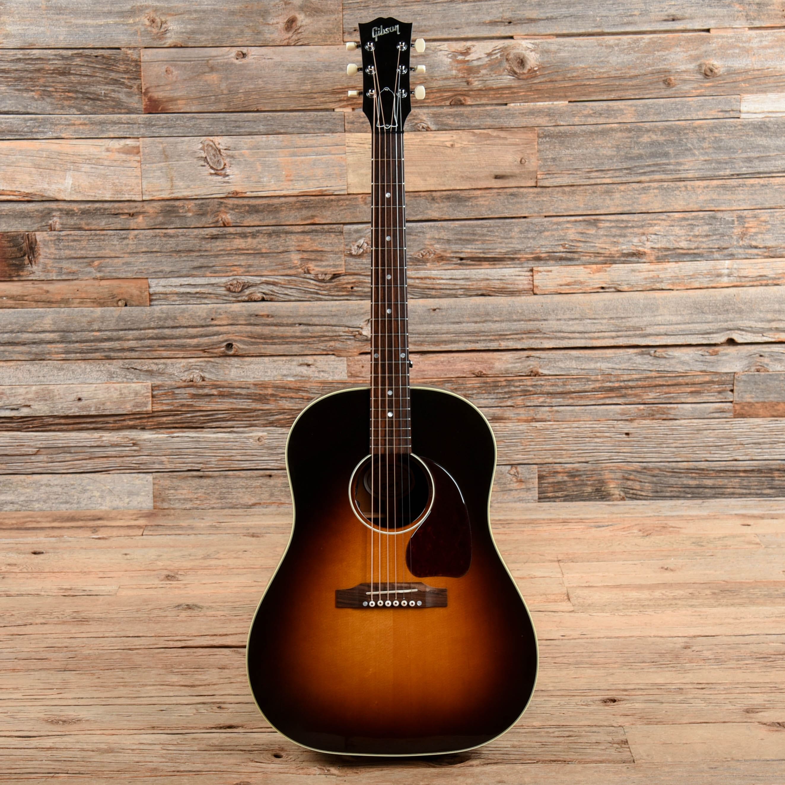 Gibson Montana J-45 Standard Vintage Sunburst 2016 – Chicago Music Exchange