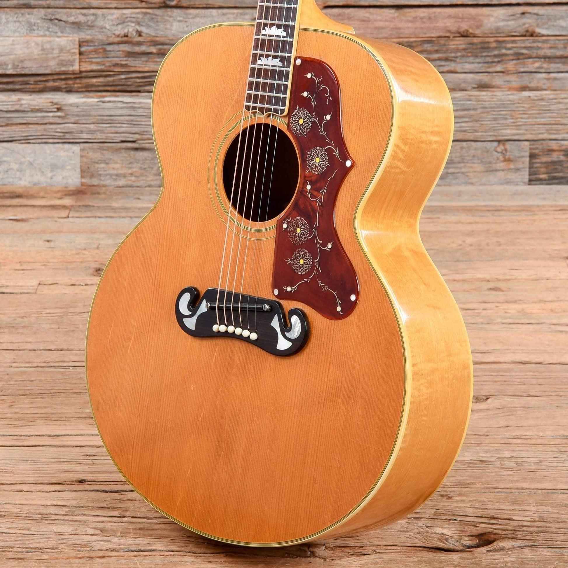 Gibson J-200 Natural 1969 Acoustic Guitars / Jumbo