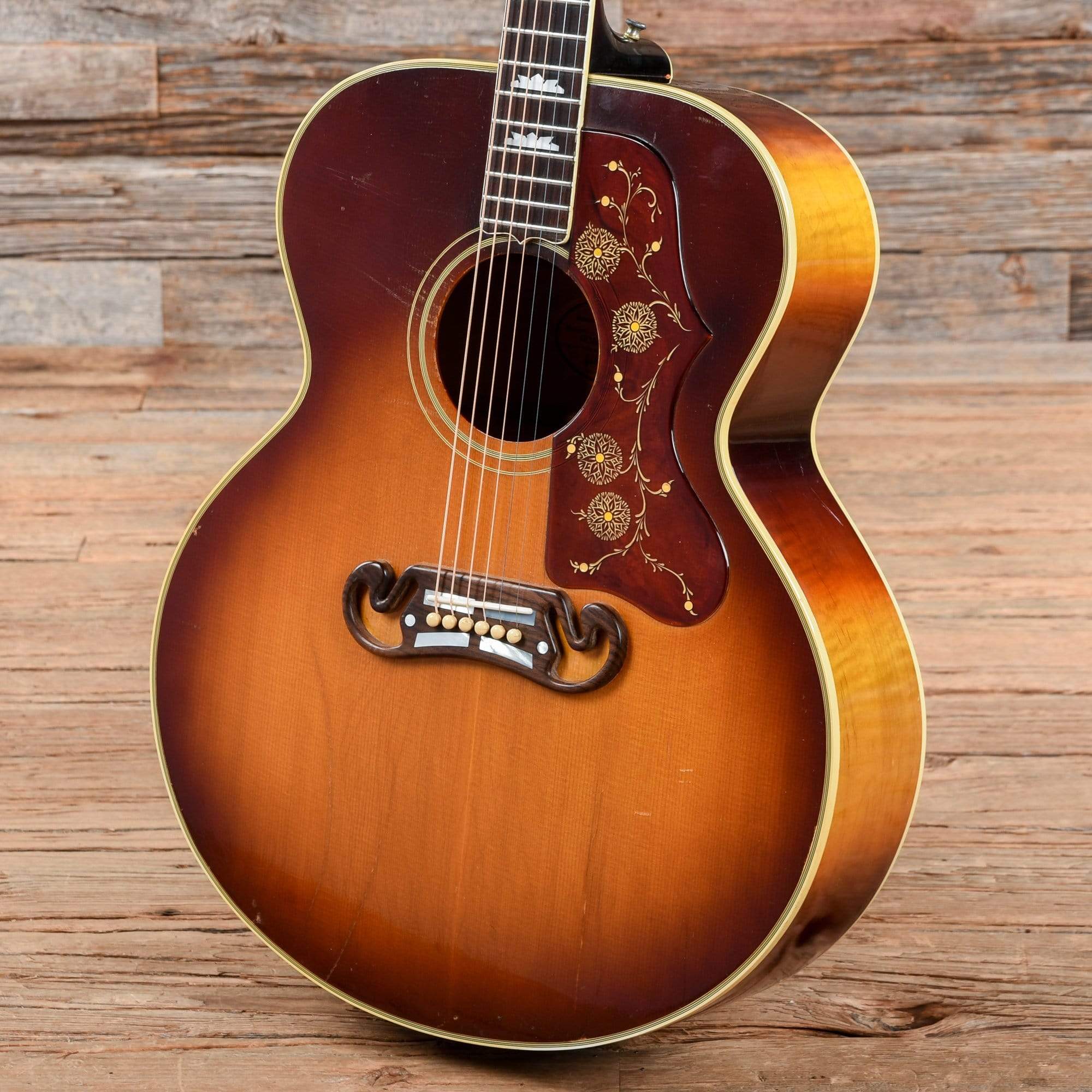 Gibson J-200 Sunburst 1964 – Chicago Music Exchange