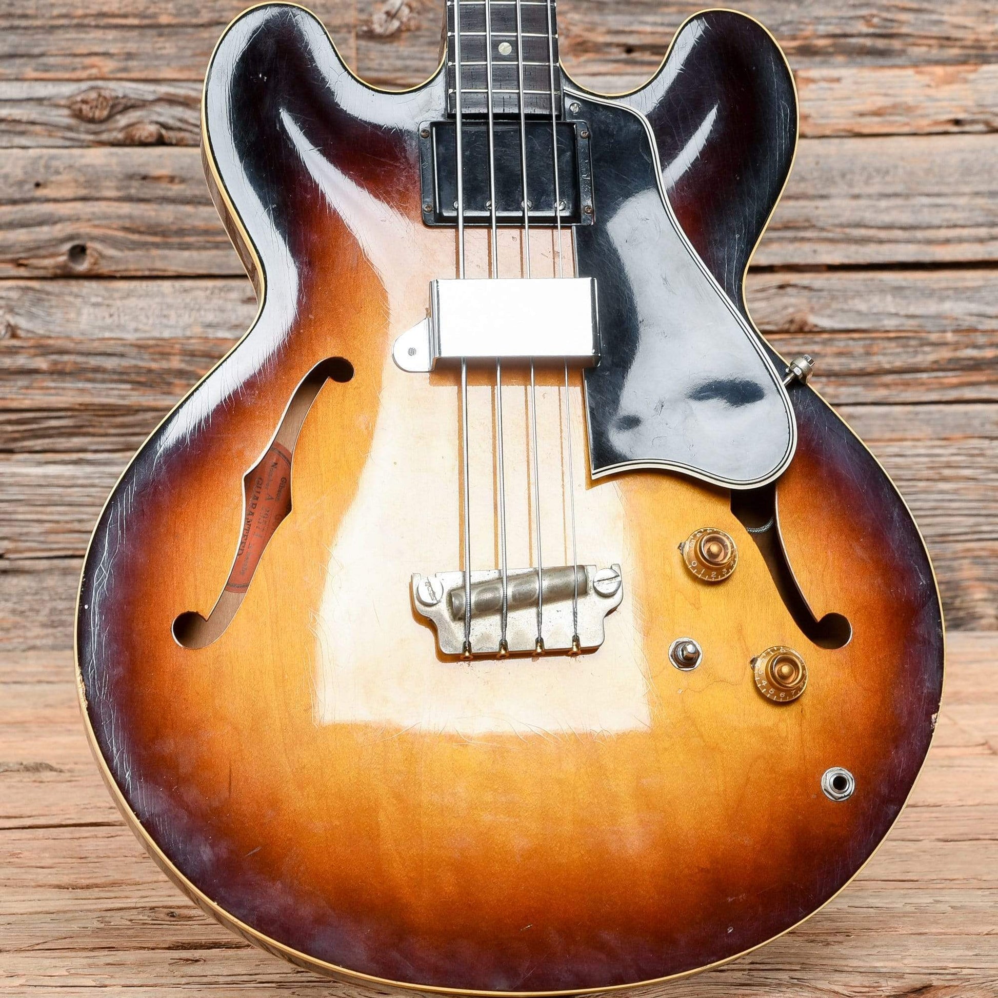 Gibson EB-2 Sunburst 1959 Bass Guitars / 4-String