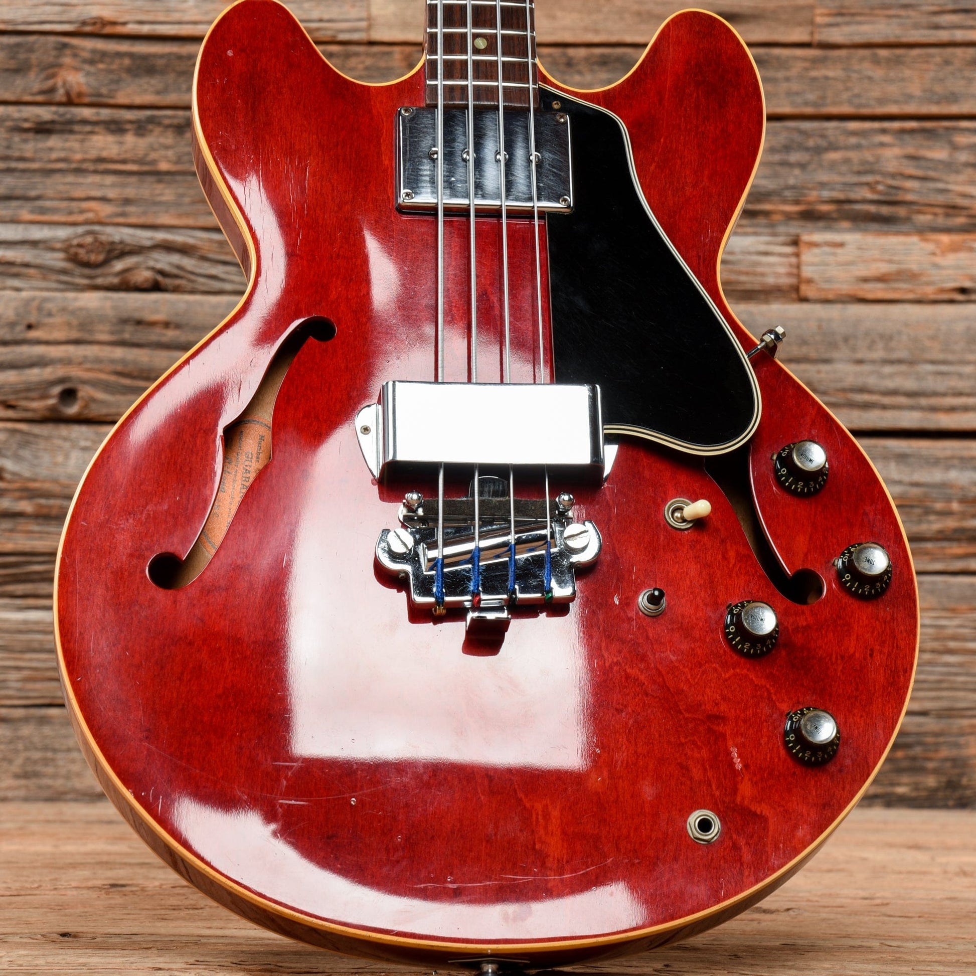 Gibson EB-2D Cherry 1966 Bass Guitars / 4-String