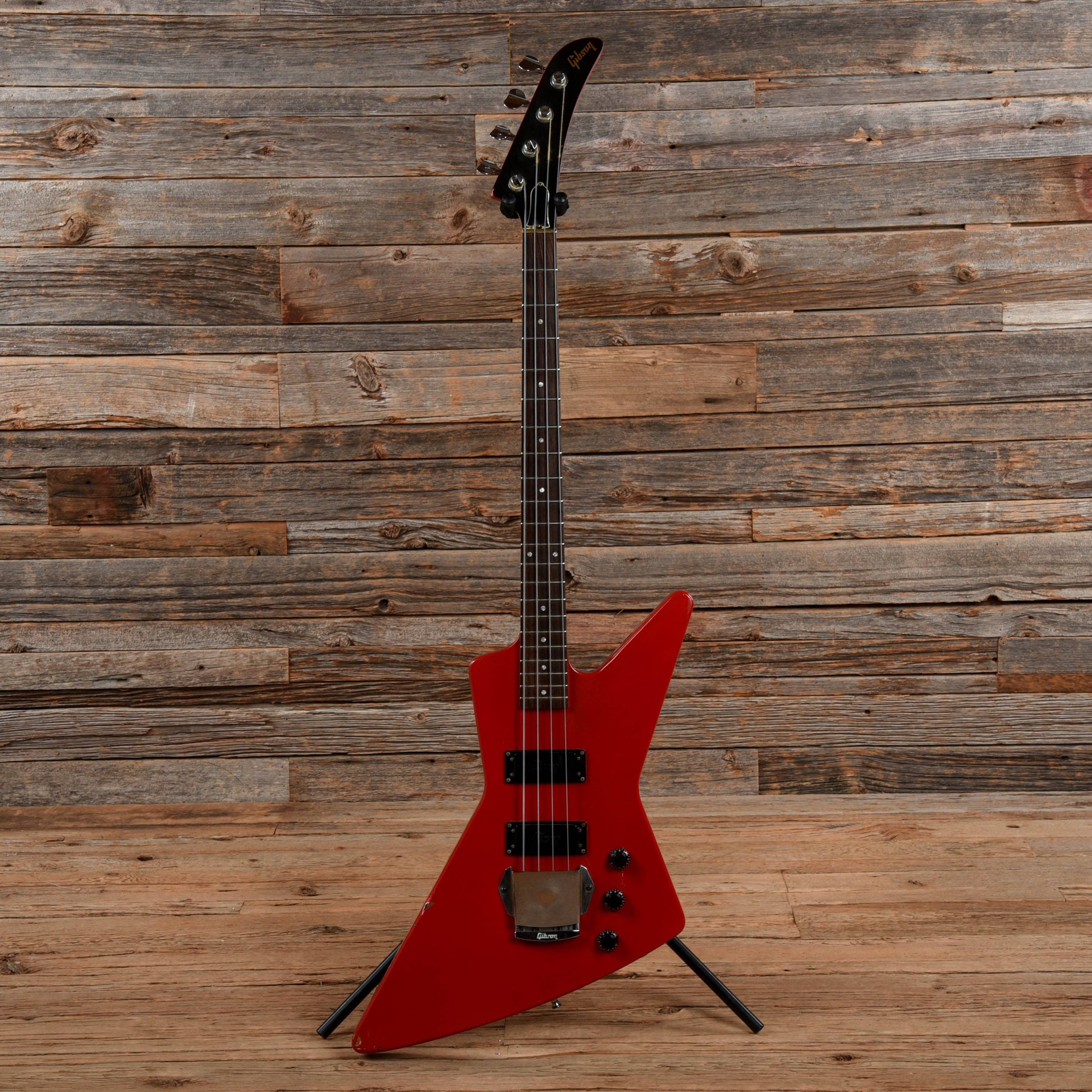 Gibson Explorer Bass Red 1985 Bass Guitars / 4-String