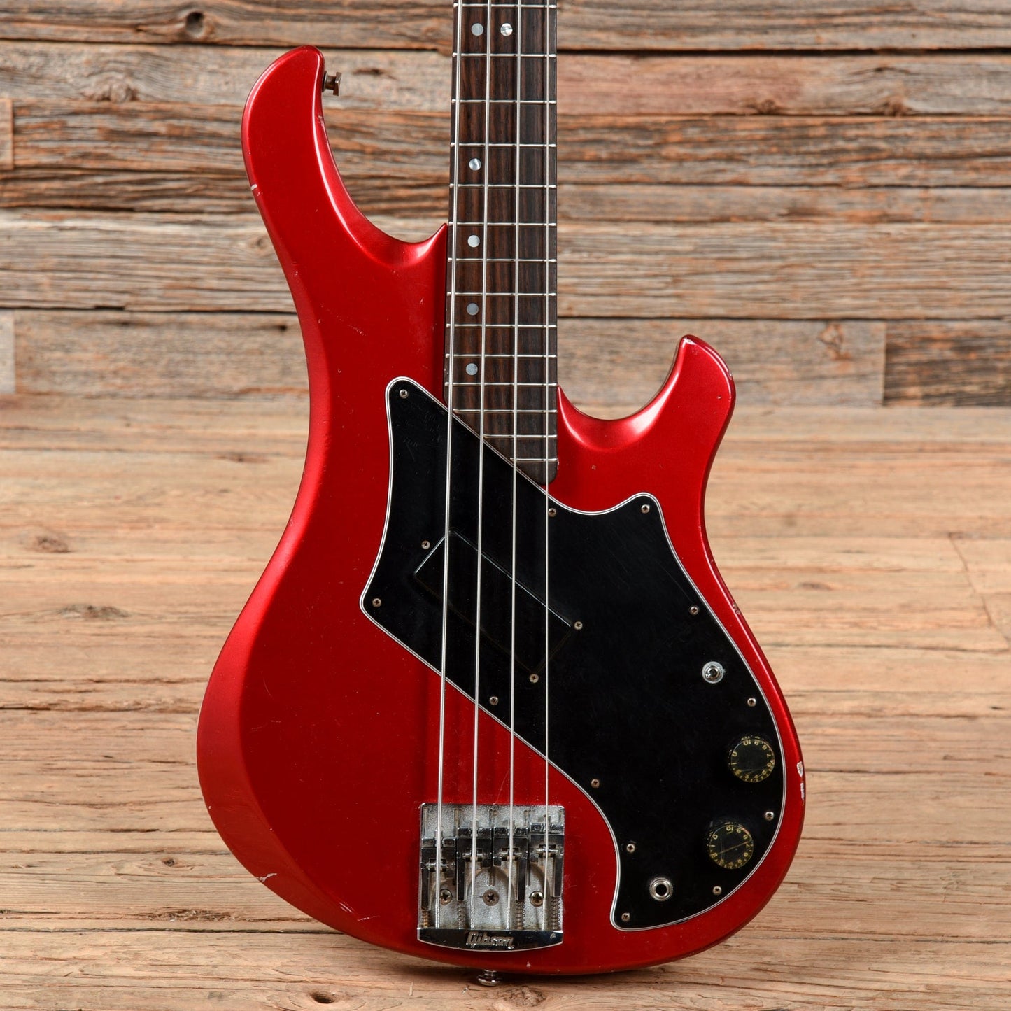 Gibson Victory Bass Red Bass Guitars / 4-String