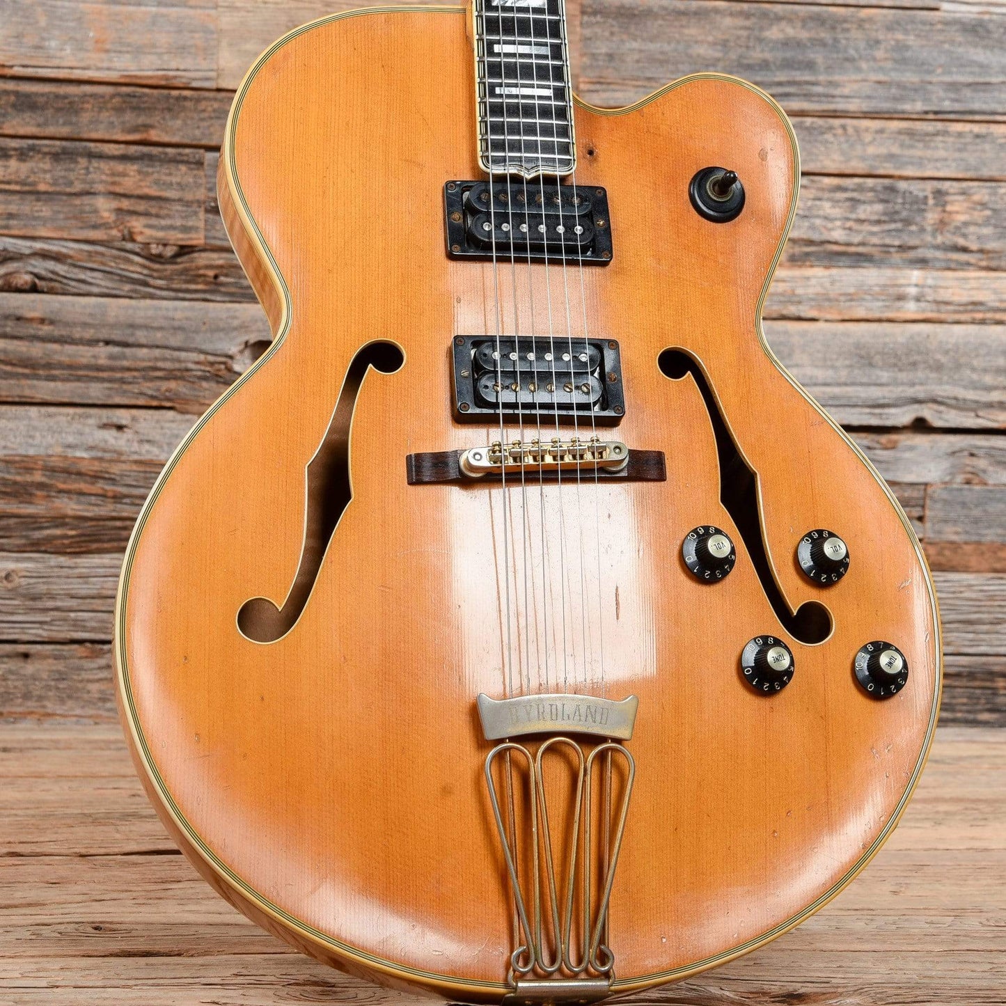 Gibson Byrdland Natural 1969 Electric Guitars / Hollow Body