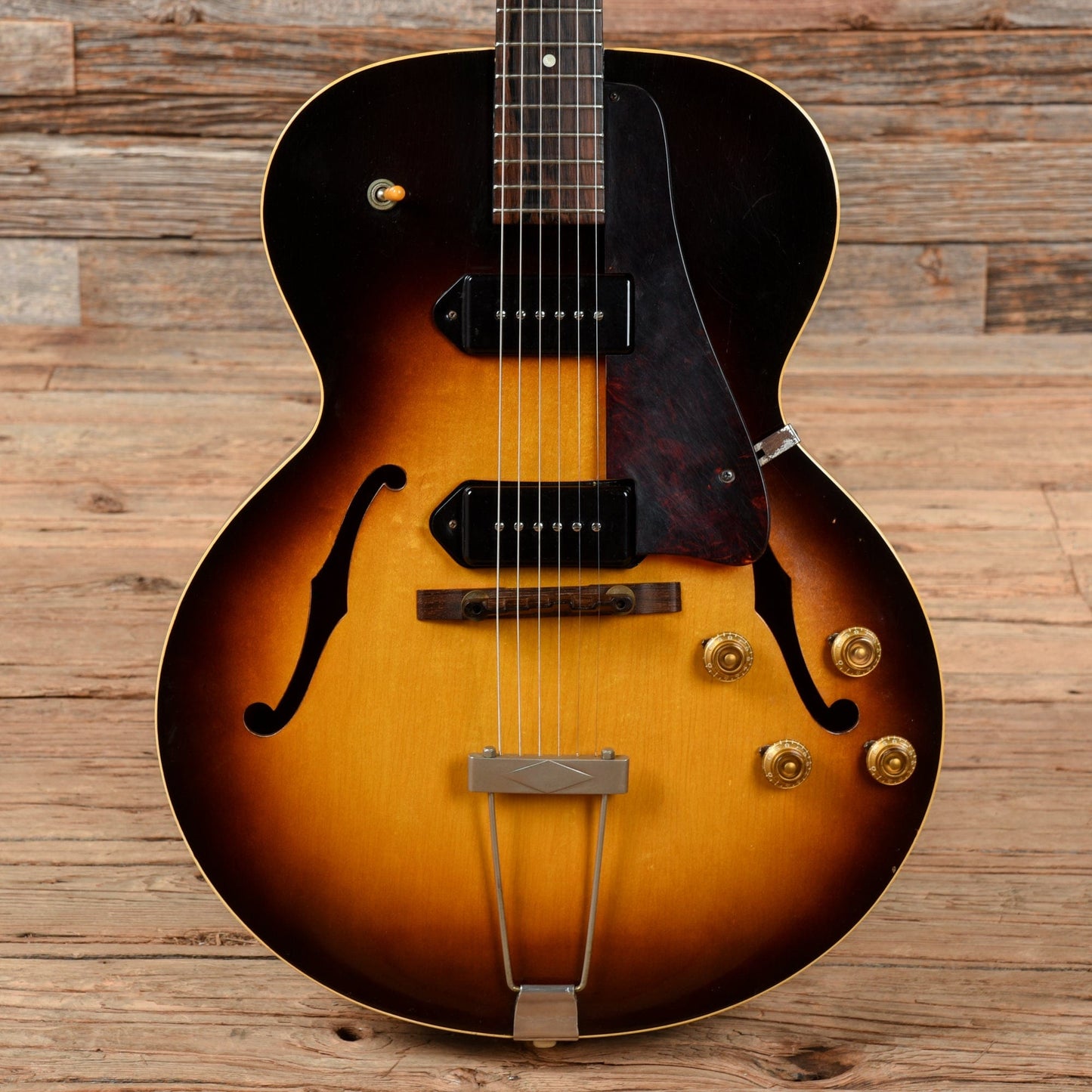 Gibson ES-125D Sunburst 1957 Electric Guitars / Hollow Body