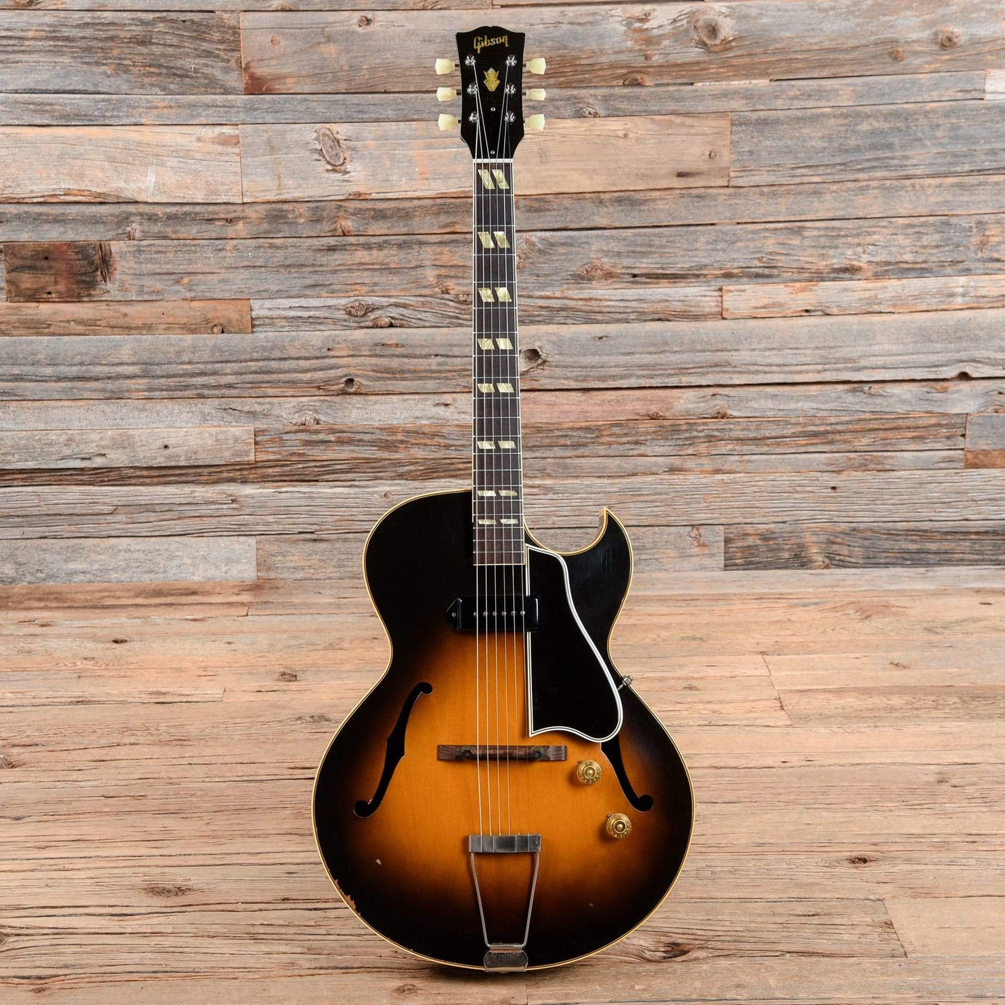 Gibson ES-175 Sunburst 1953 Electric Guitars / Hollow Body