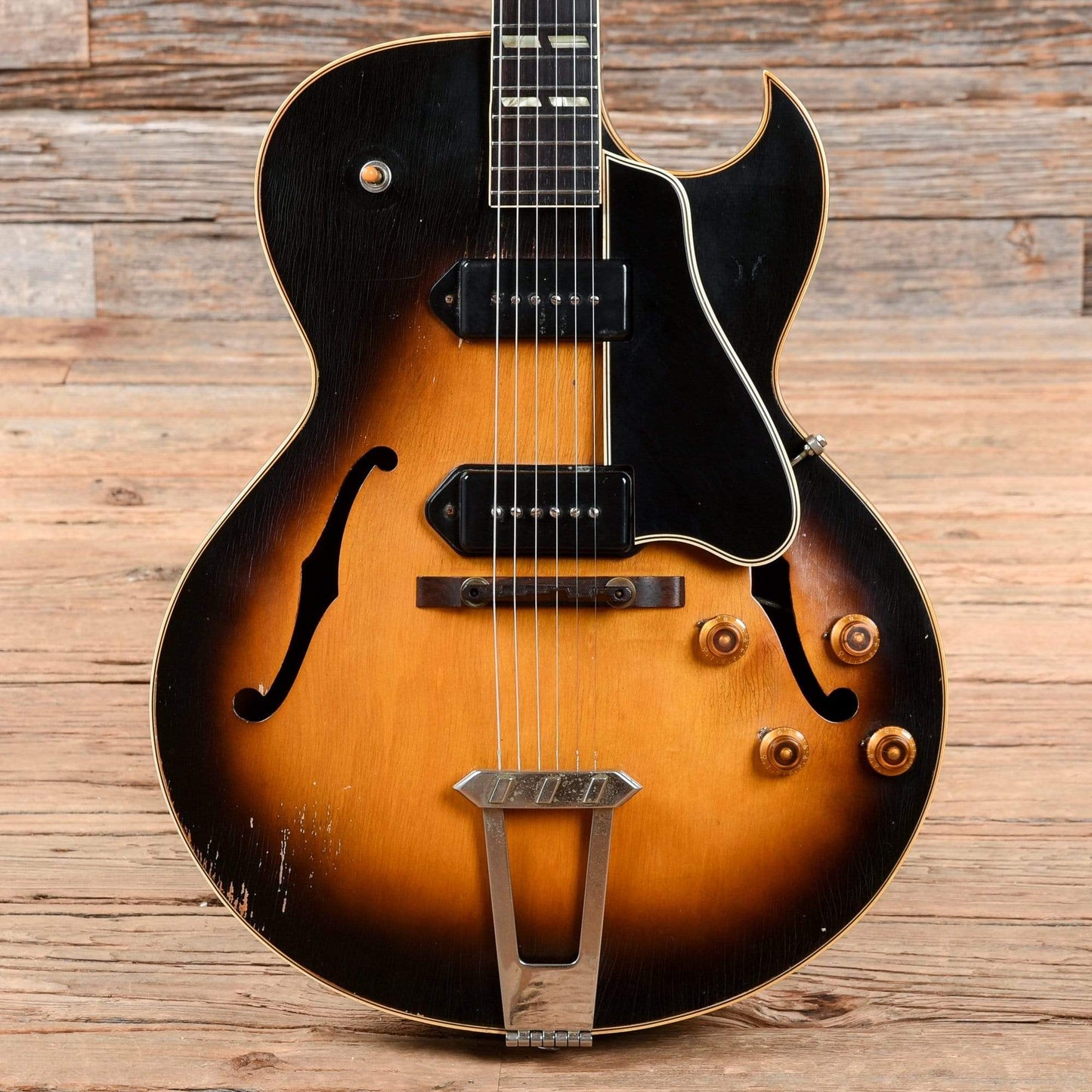 Gibson ES-175D Sunburst 1955 Electric Guitars / Hollow Body