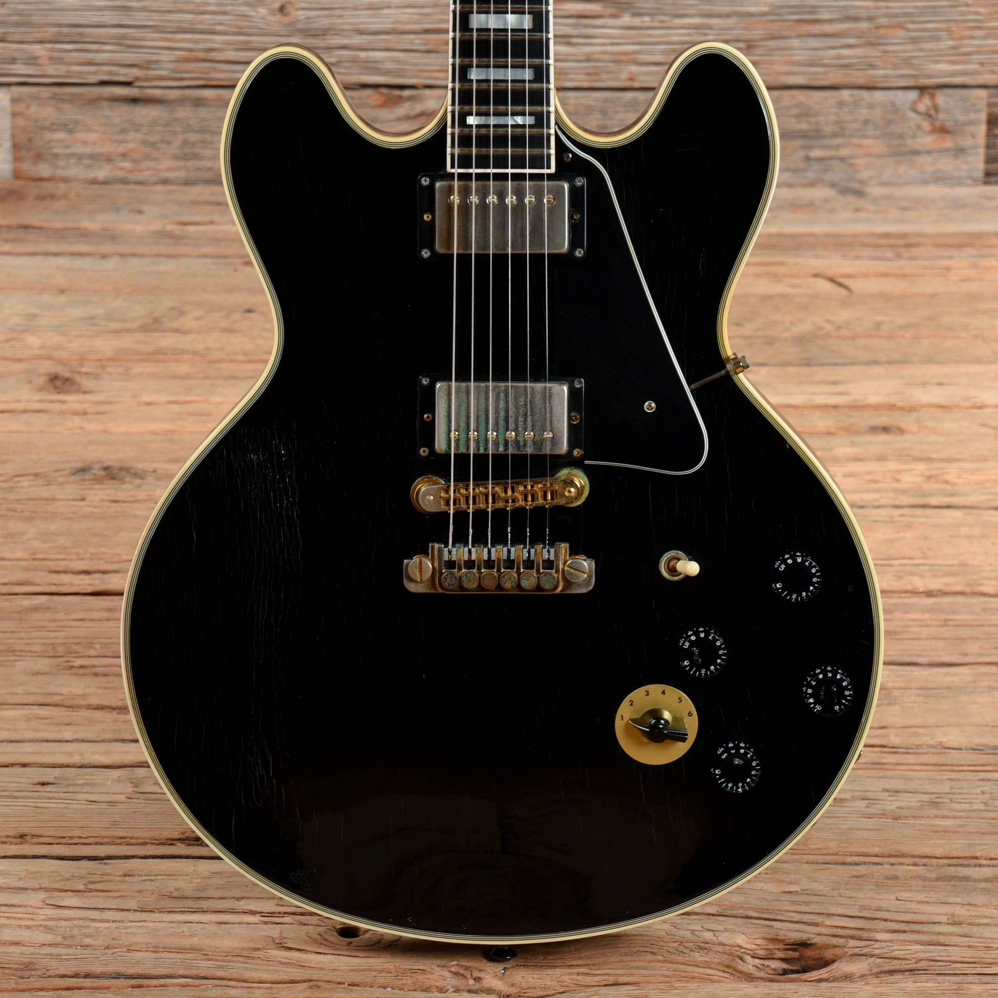 Gibson B.B. King Lucille Black 1984 Electric Guitars / Semi-Hollow