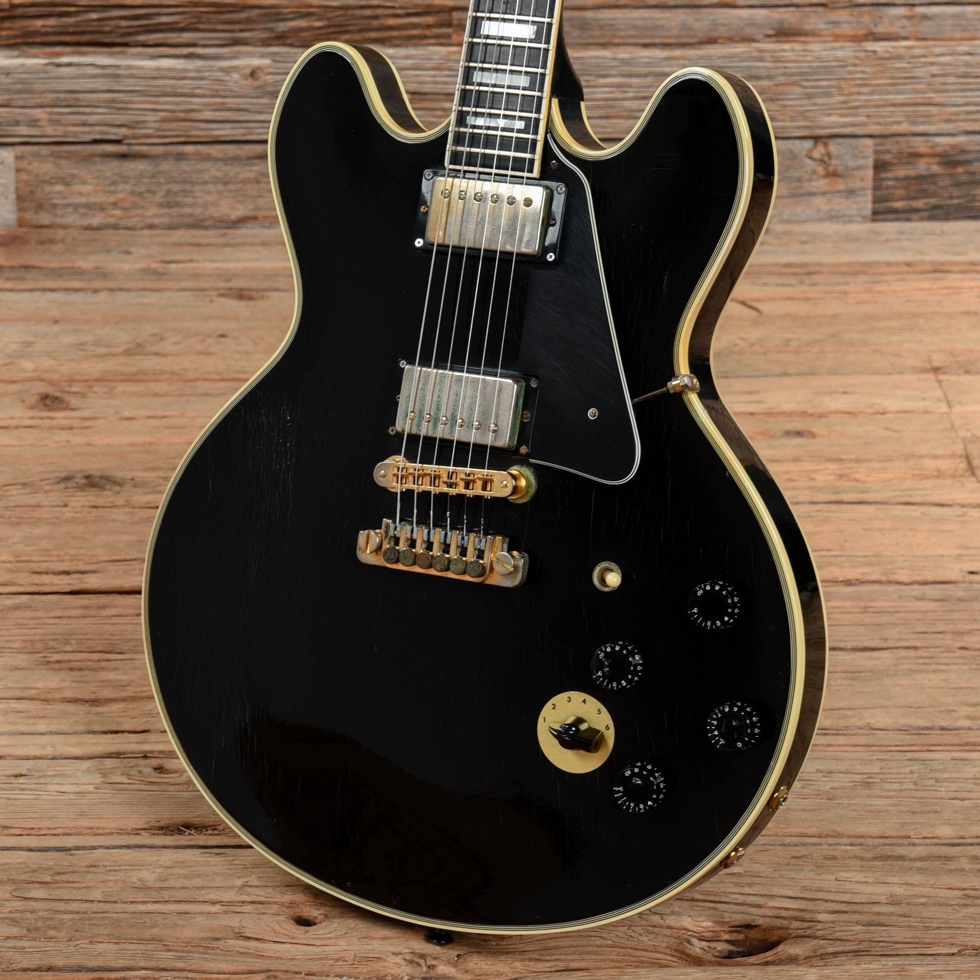 Gibson B.B. King Lucille Black 1984 Electric Guitars / Semi-Hollow