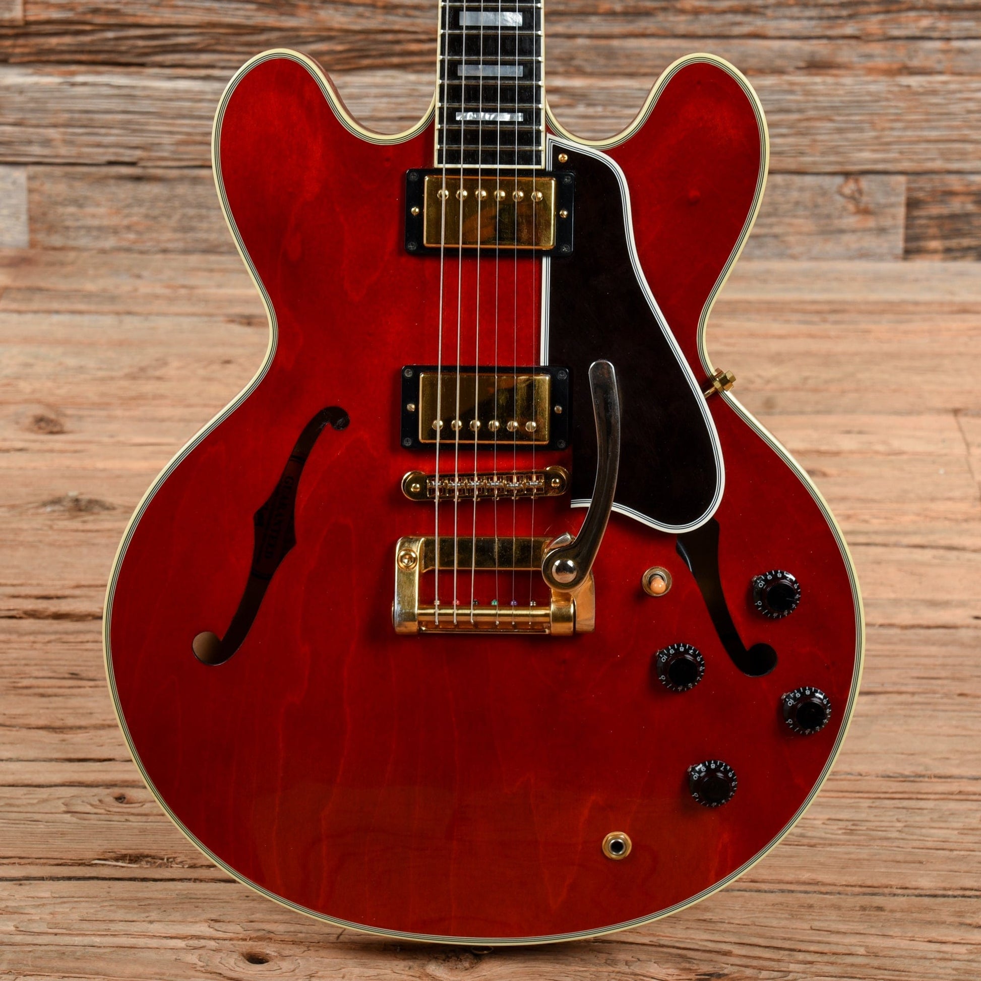 Gibson Custom ES-355 Cherry 2006 Electric Guitars / Semi-Hollow