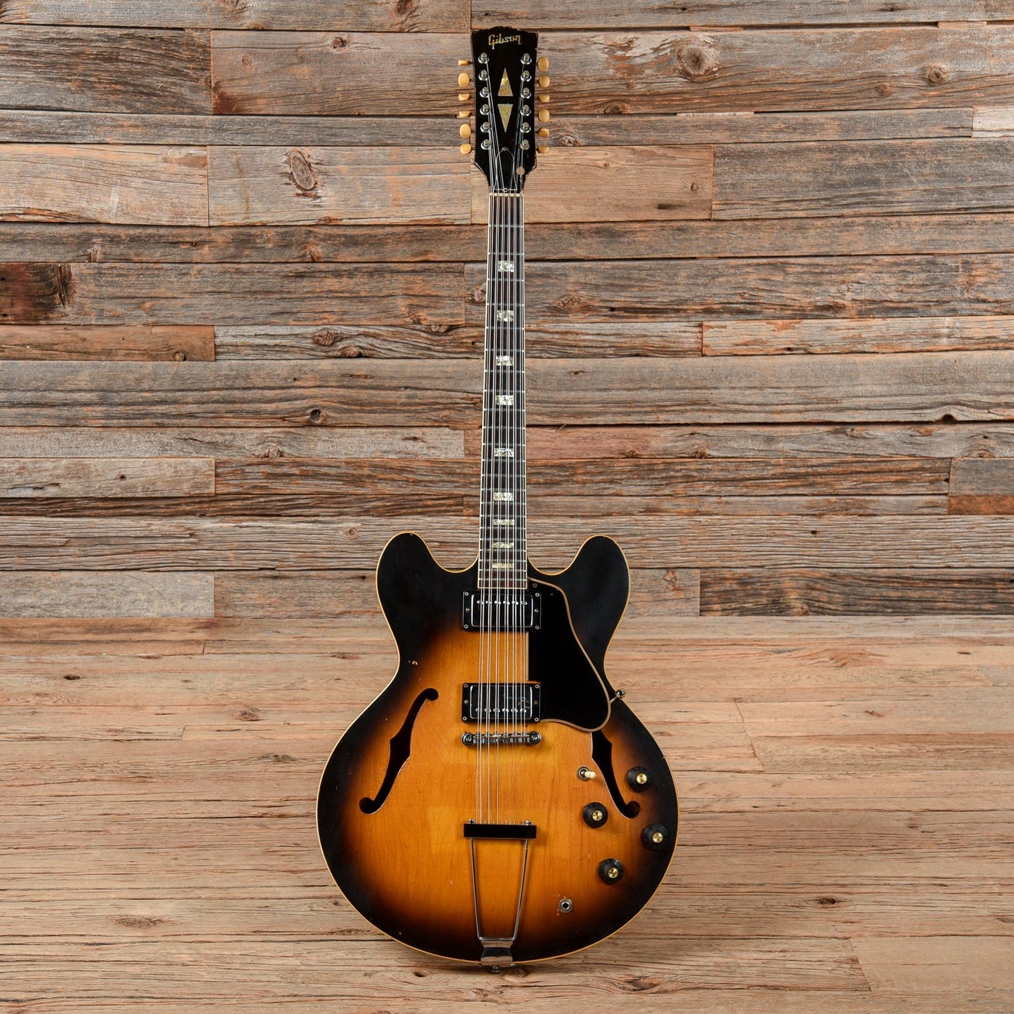 Gibson ES-335 12 String Sunburst 1967 Electric Guitars / Semi-Hollow