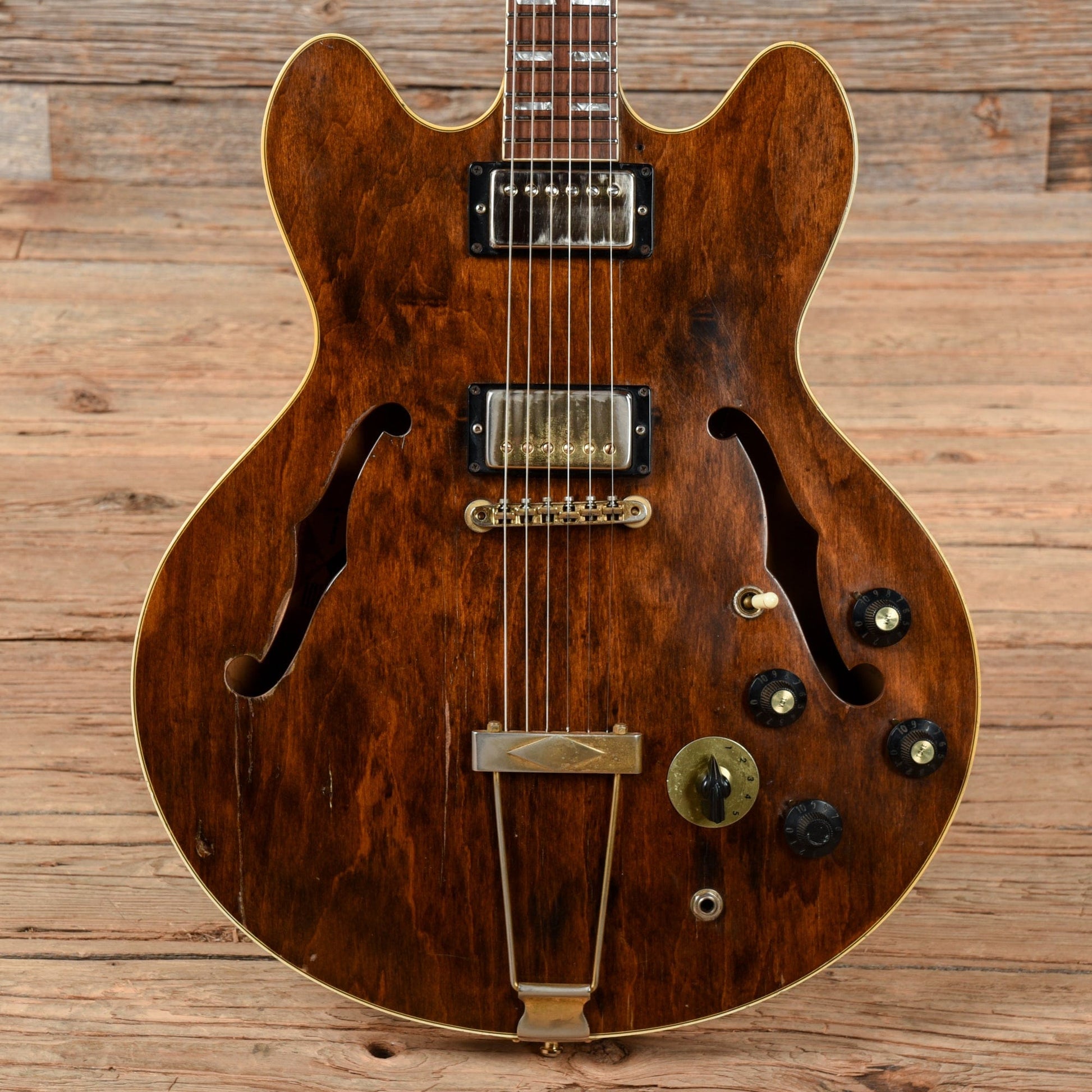 Gibson ES-345 Walnut 1970s Electric Guitars / Semi-Hollow