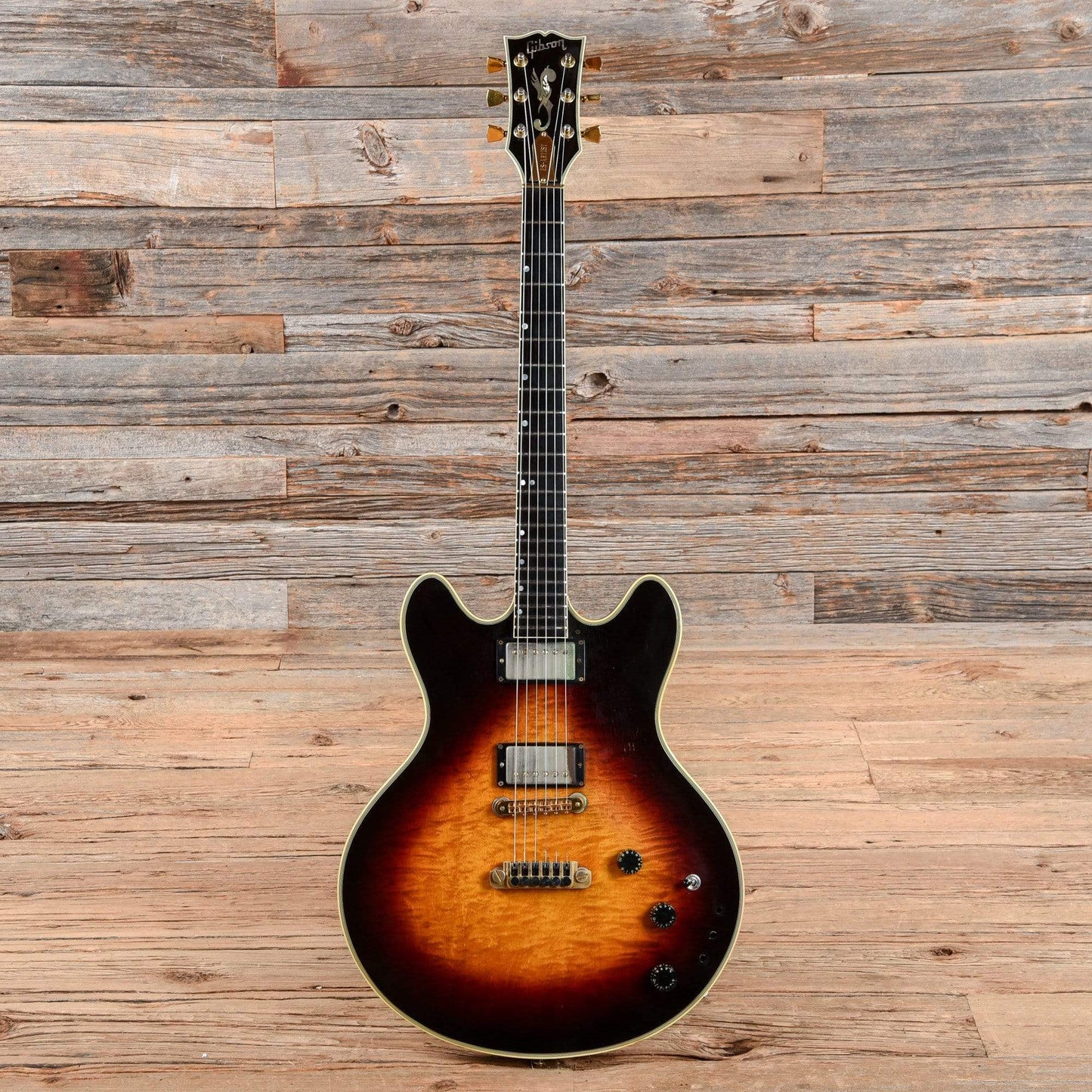 Gibson ES-Artist Sunburst 1980 Electric Guitars / Semi-Hollow