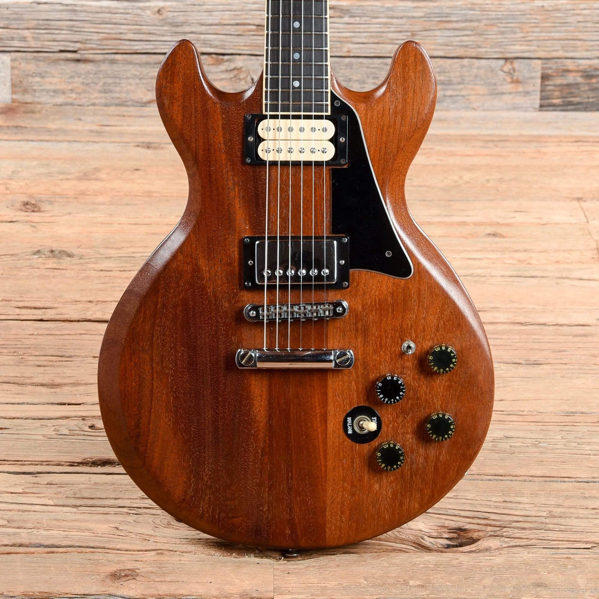 Gibson 335-S Deluxe Pro Walnut 1981 Electric Guitars / Solid Body