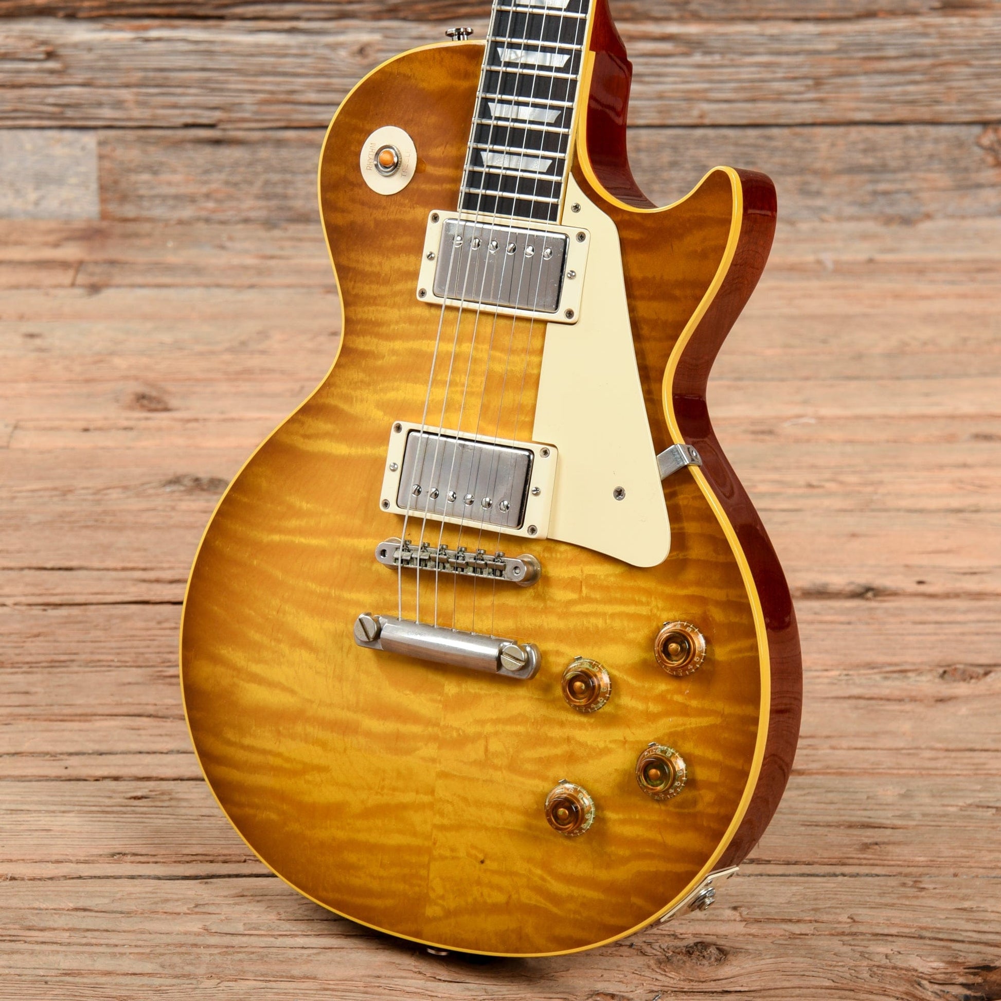 Gibson Custom 1958 Les Paul Standard Reissue Historic Makeovers Deluxe Package Sunburst 1997 Electric Guitars / Solid Body