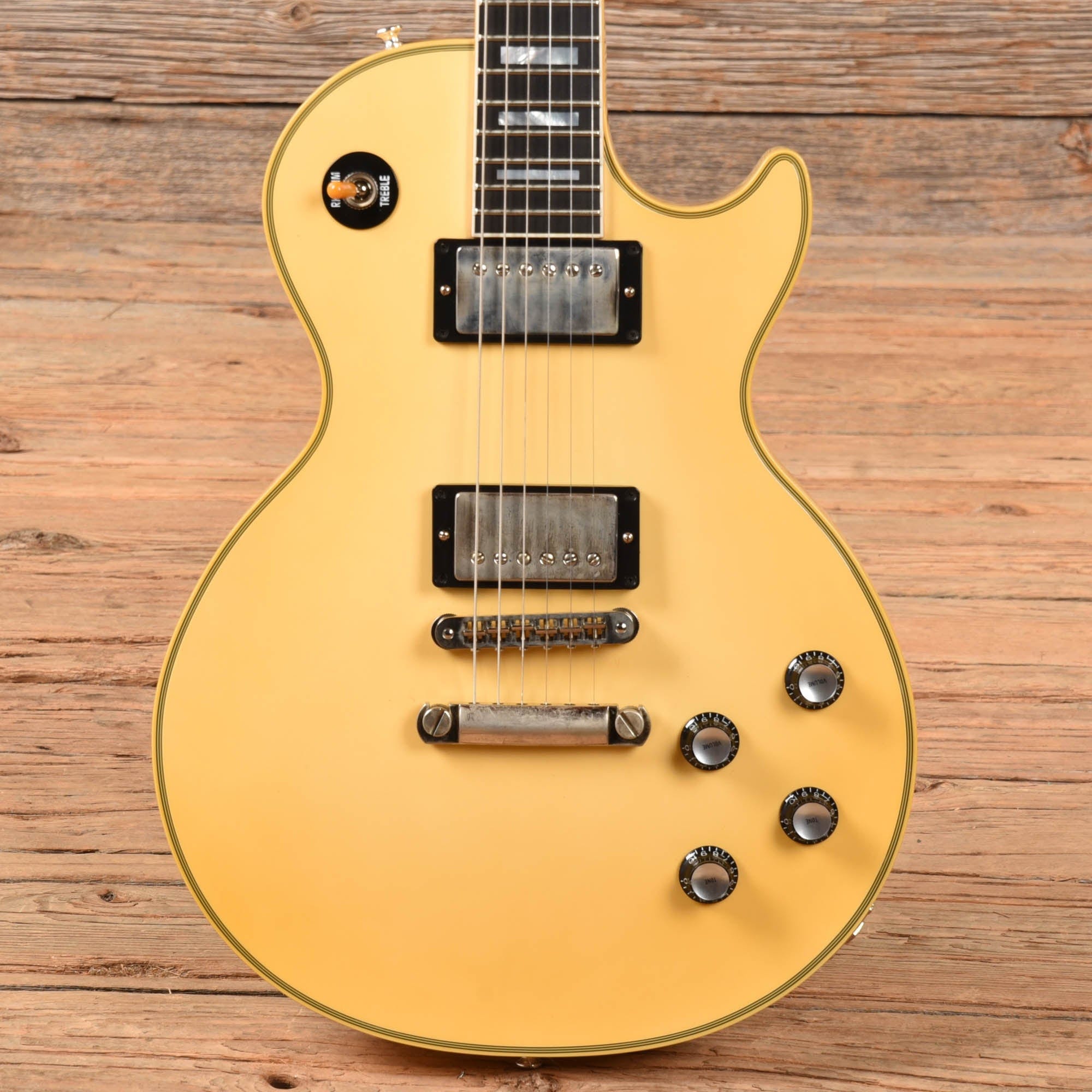 Gibson Custom Les Paul Custom Antique White 2020 – Chicago Music Exchange