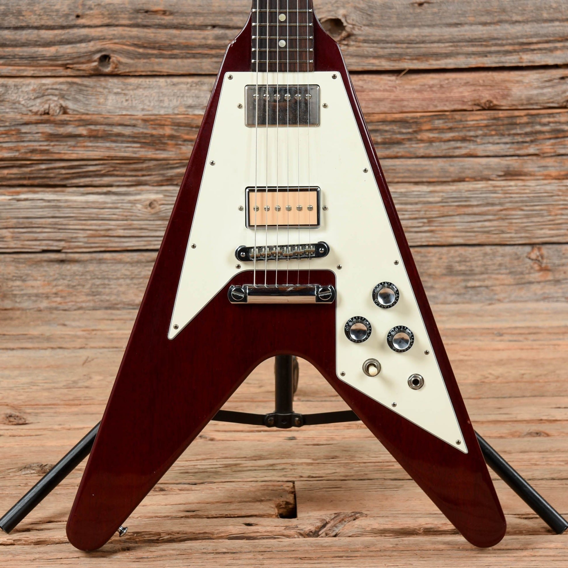 Gibson Flying V Cherry 2005 Electric Guitars / Solid Body