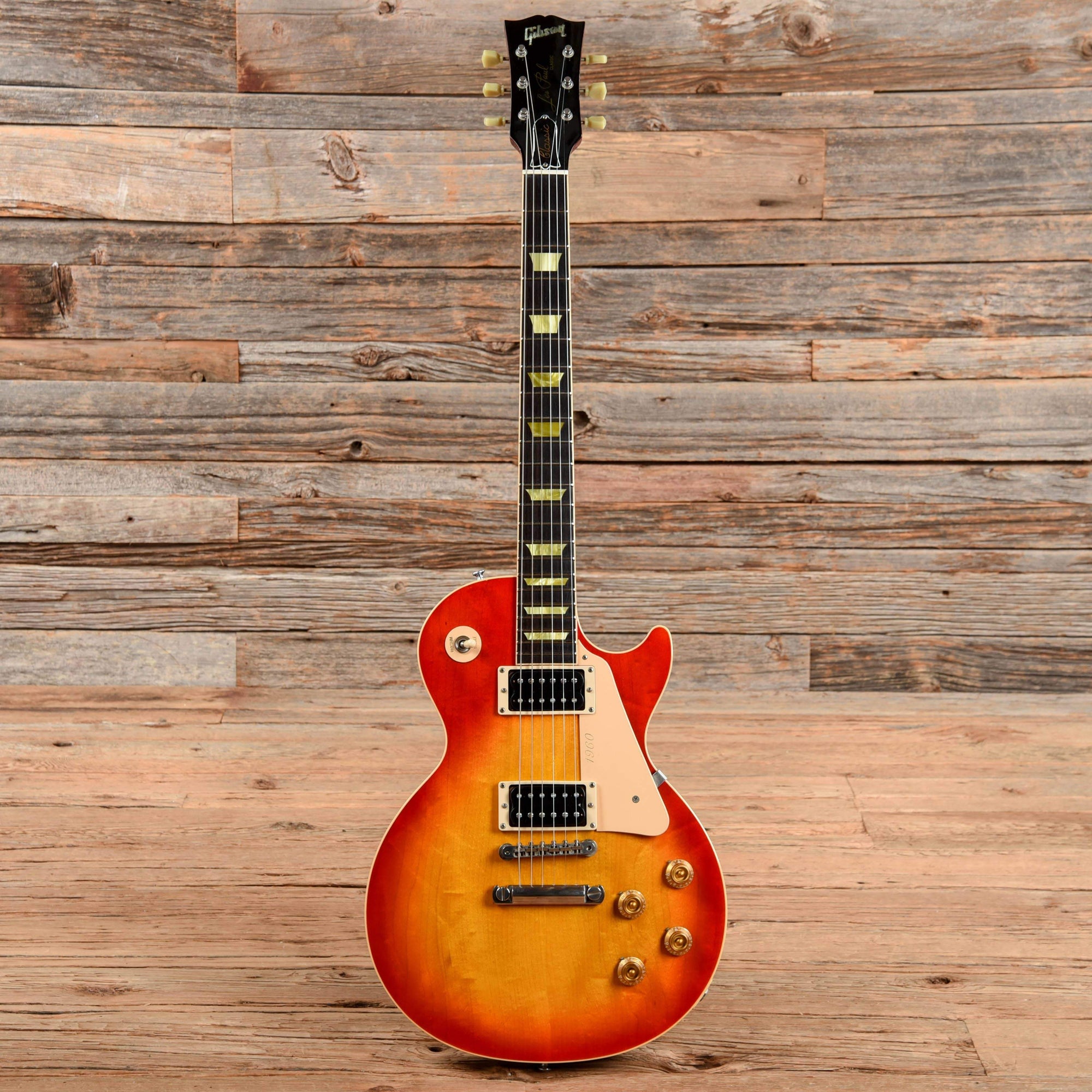 Gibson Les Paul Classic Cherry Sunburst 1999 – Chicago Music Exchange